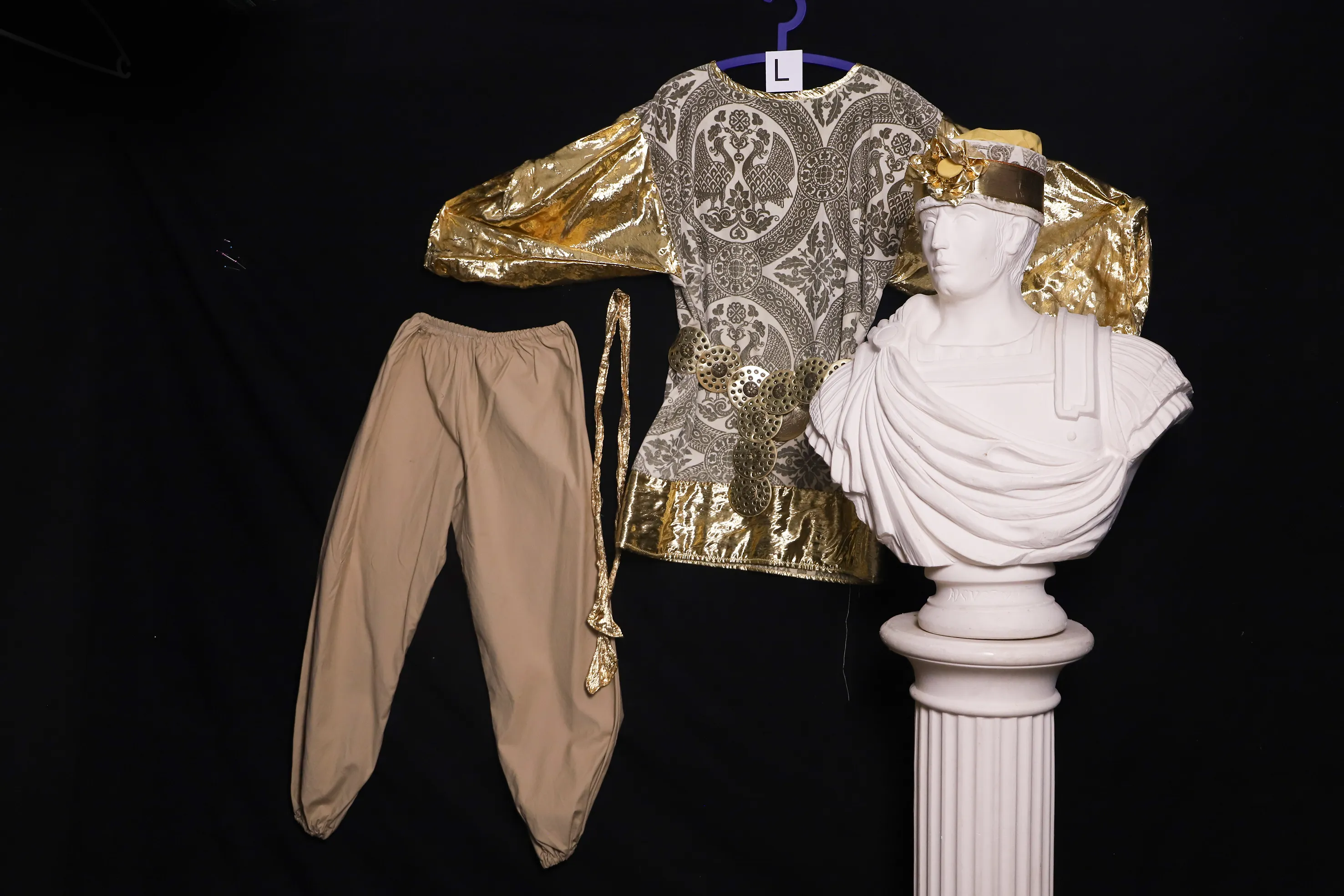 Verkleidung L mit Kopfbedeckung, gold-beige ( L0335 )