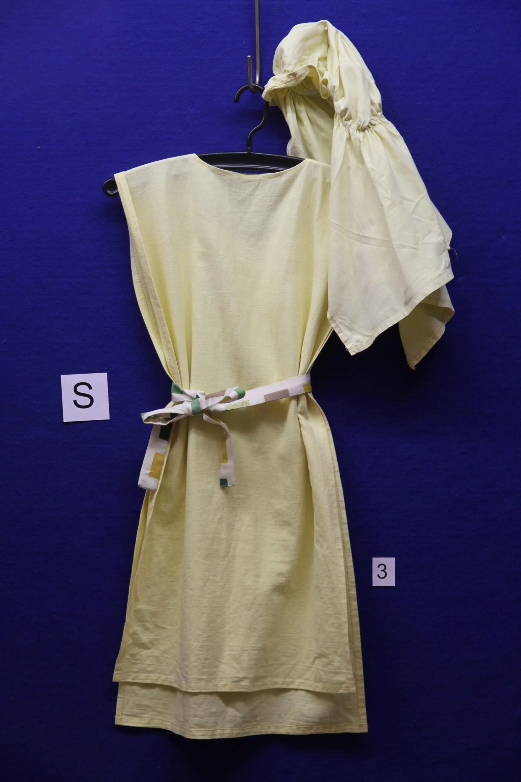 Überwurf mit Kopftuch #5