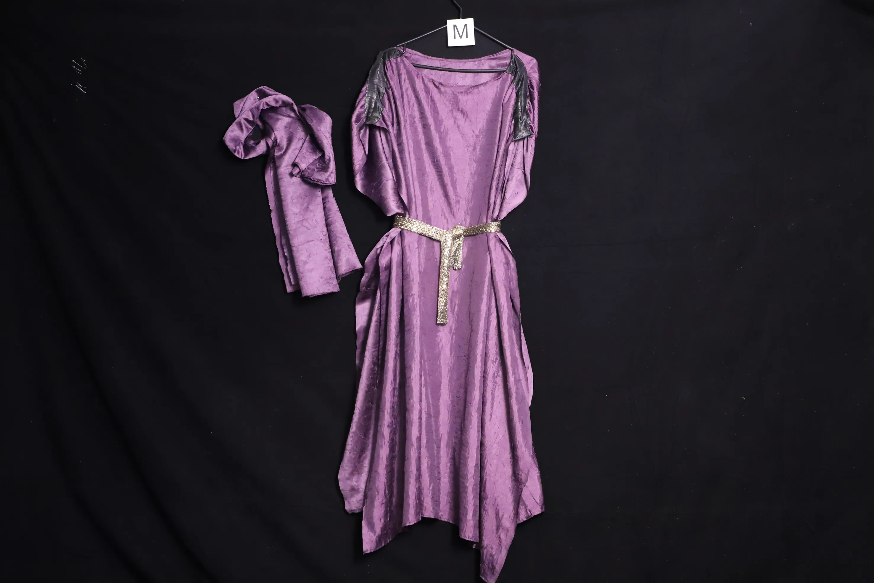 Verkleidung M mit Kopfbedeckung, violett ( M0532 )