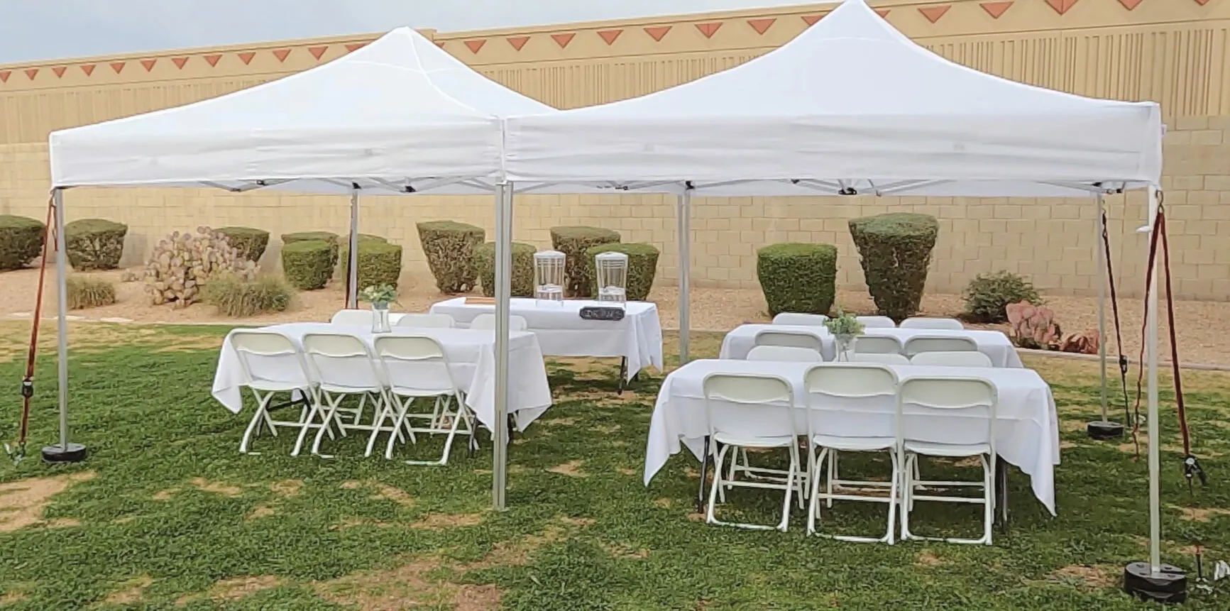 10 x 10 Canopy w/Stakes and Ratchets 