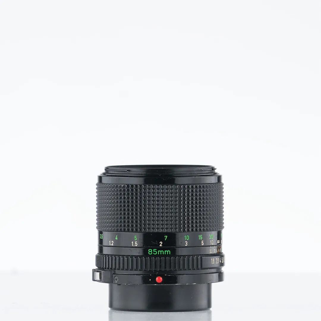 Canon nFD 85mm f/1.8