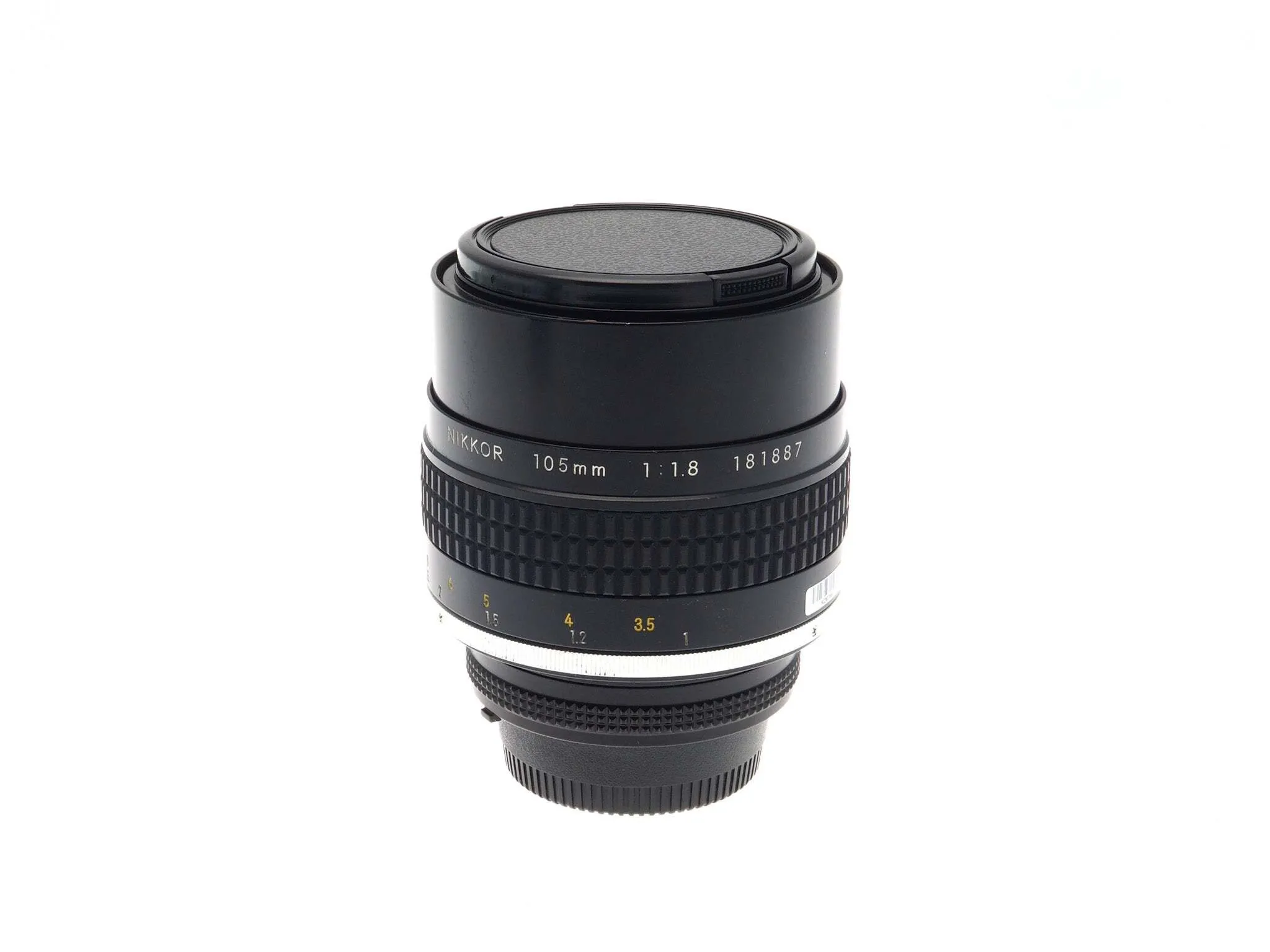 Nikon AIS 105mm f/1.8