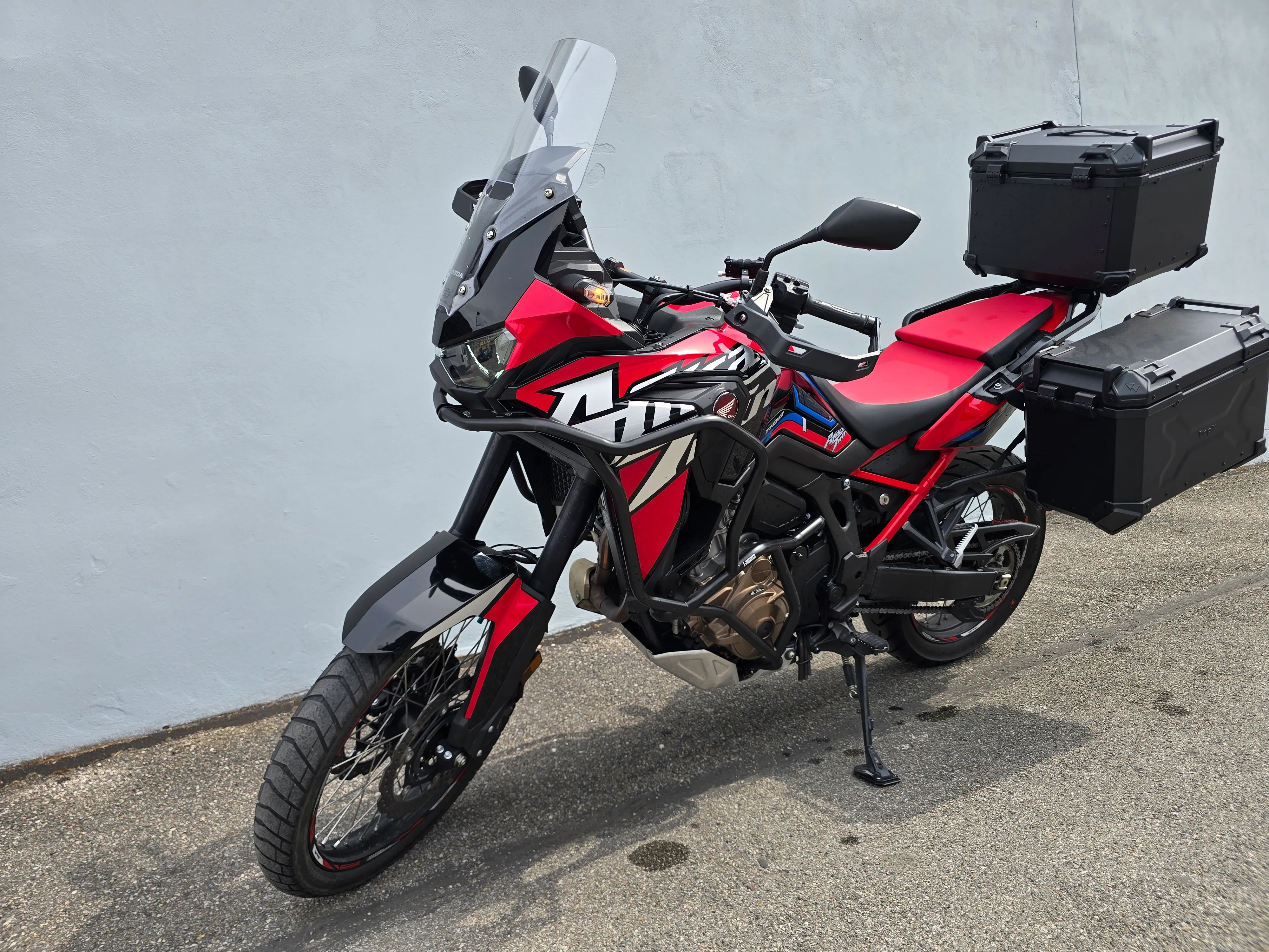 Honda Africa Twin 1100 Red Automat 