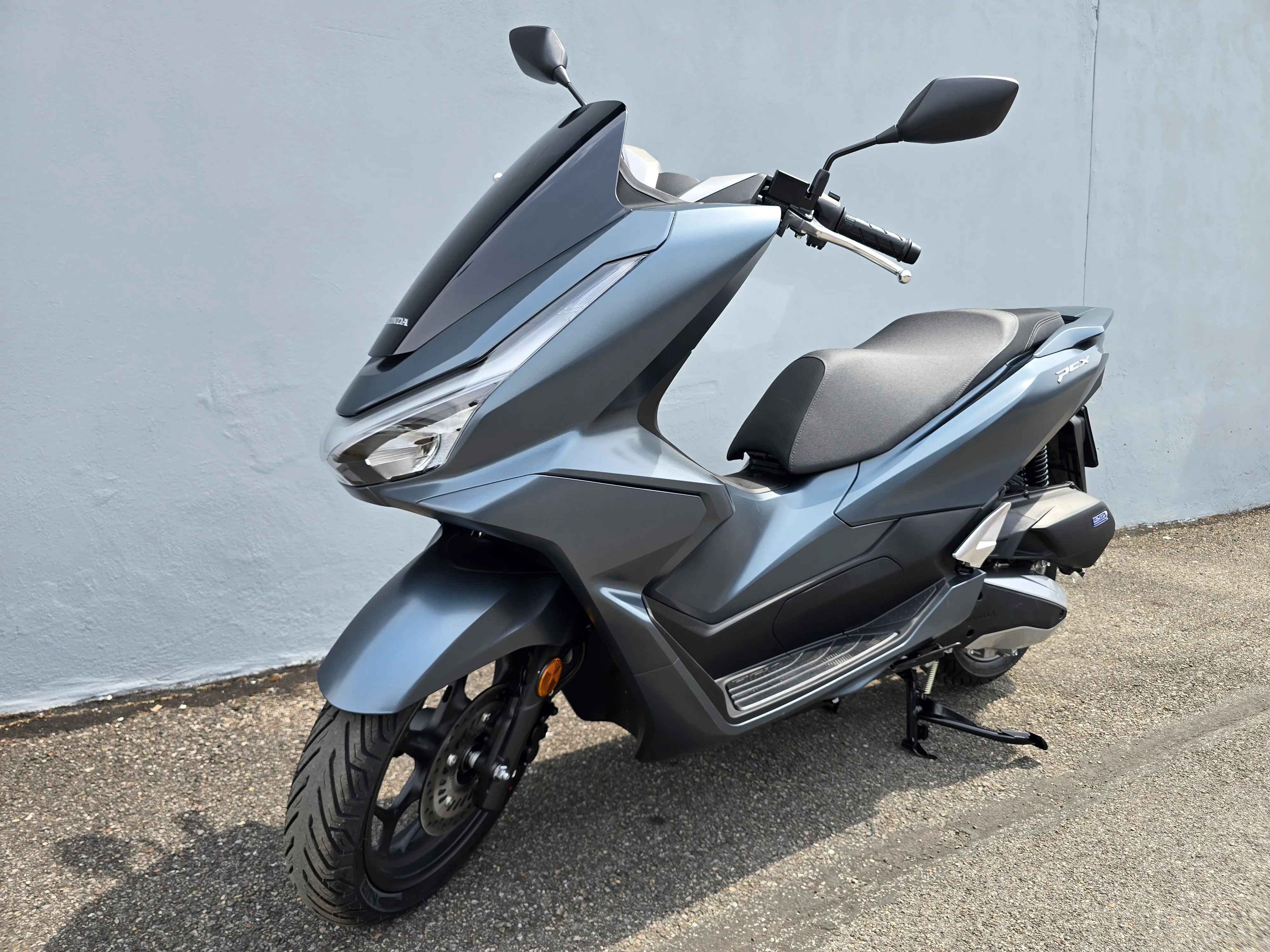 Honda PCX 125 (сategory B)