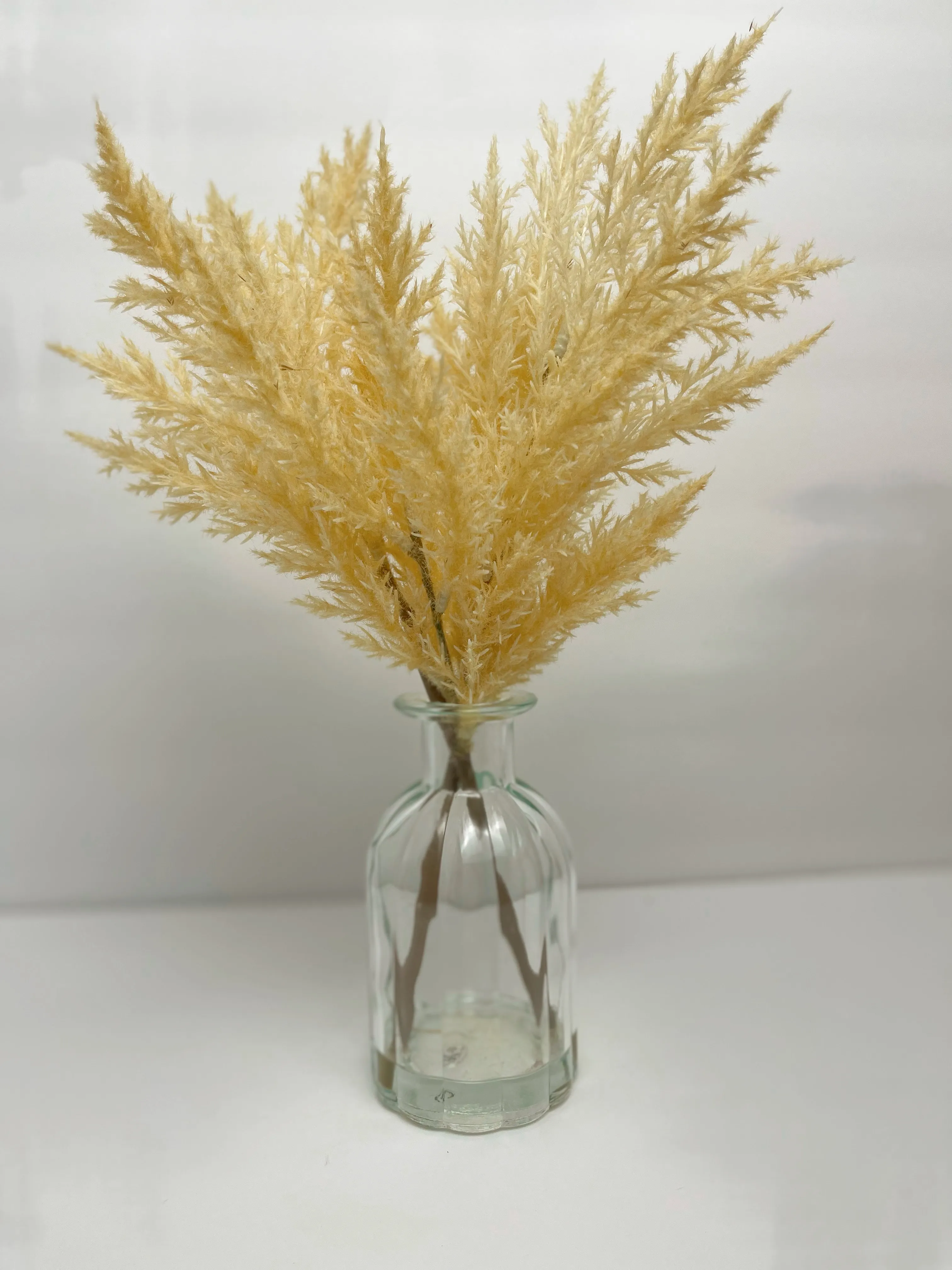 Faux Gold Wheat in Clear Glass