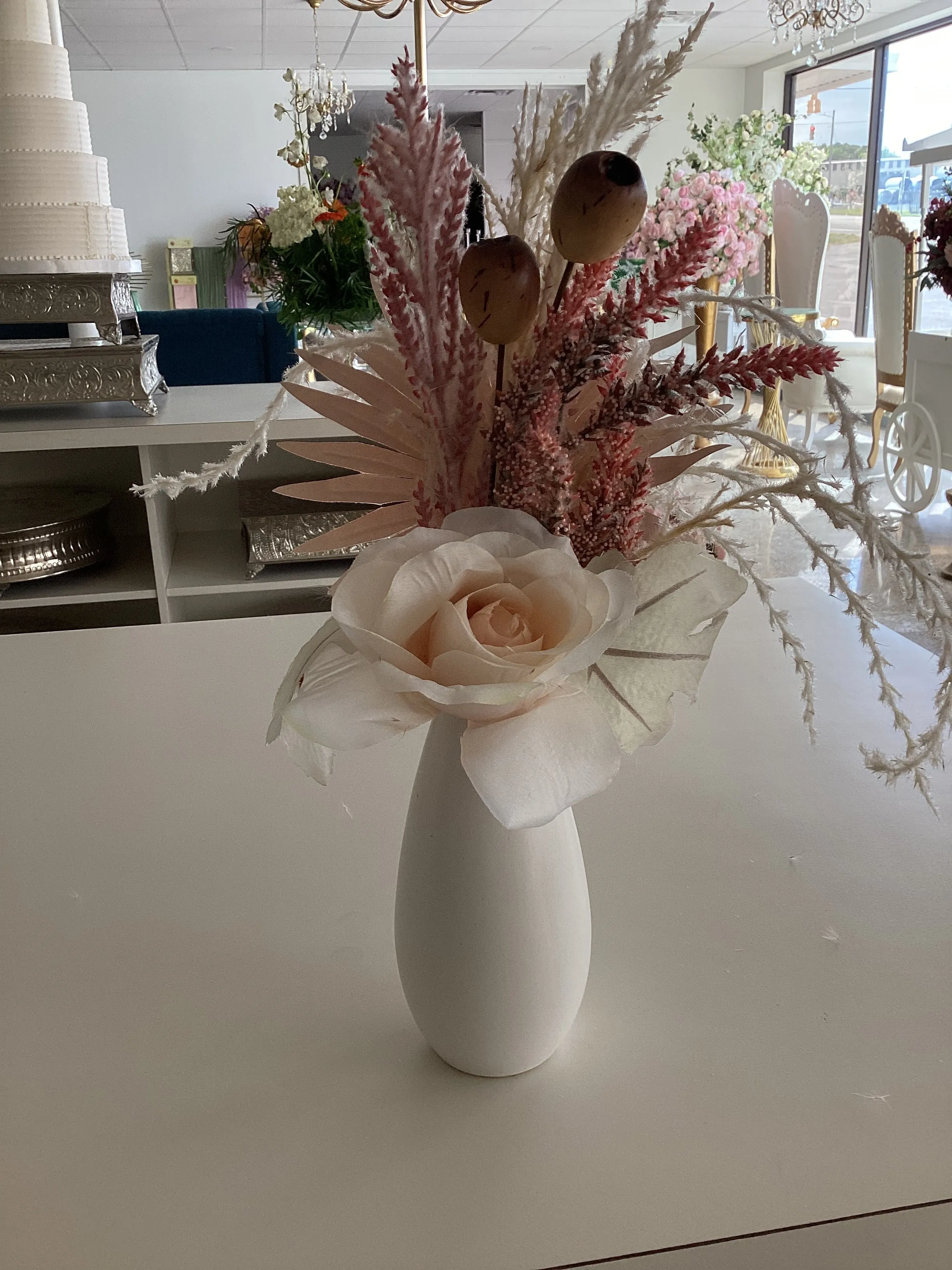 Boho dried pampas 1 white rose