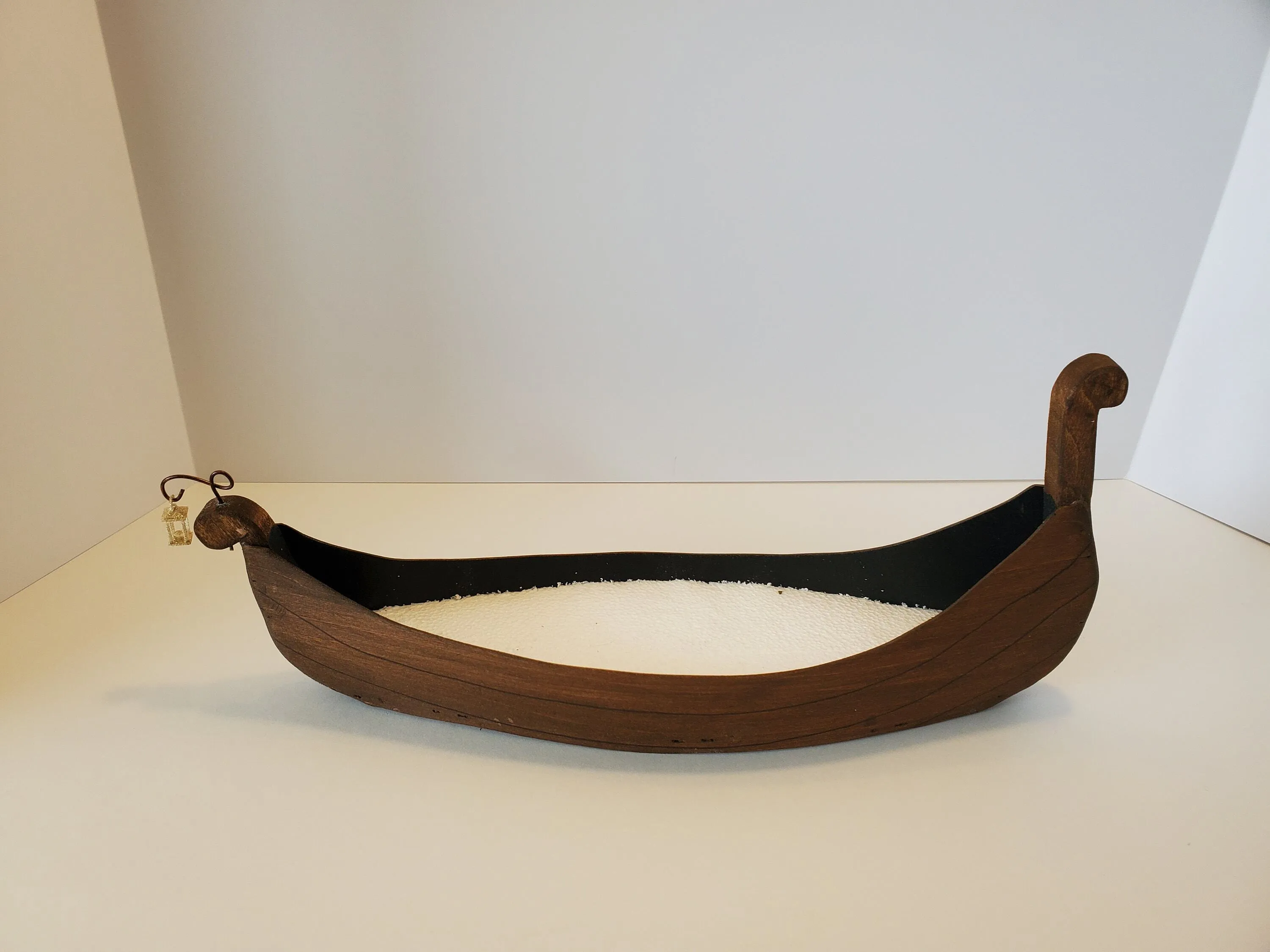 Tangled Boat Centerpiece 