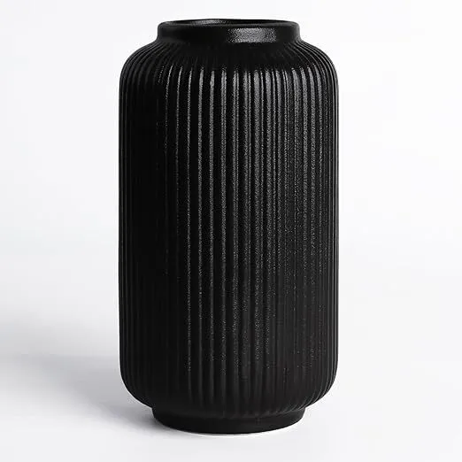 Black Table Ceramic Ribbed Vase