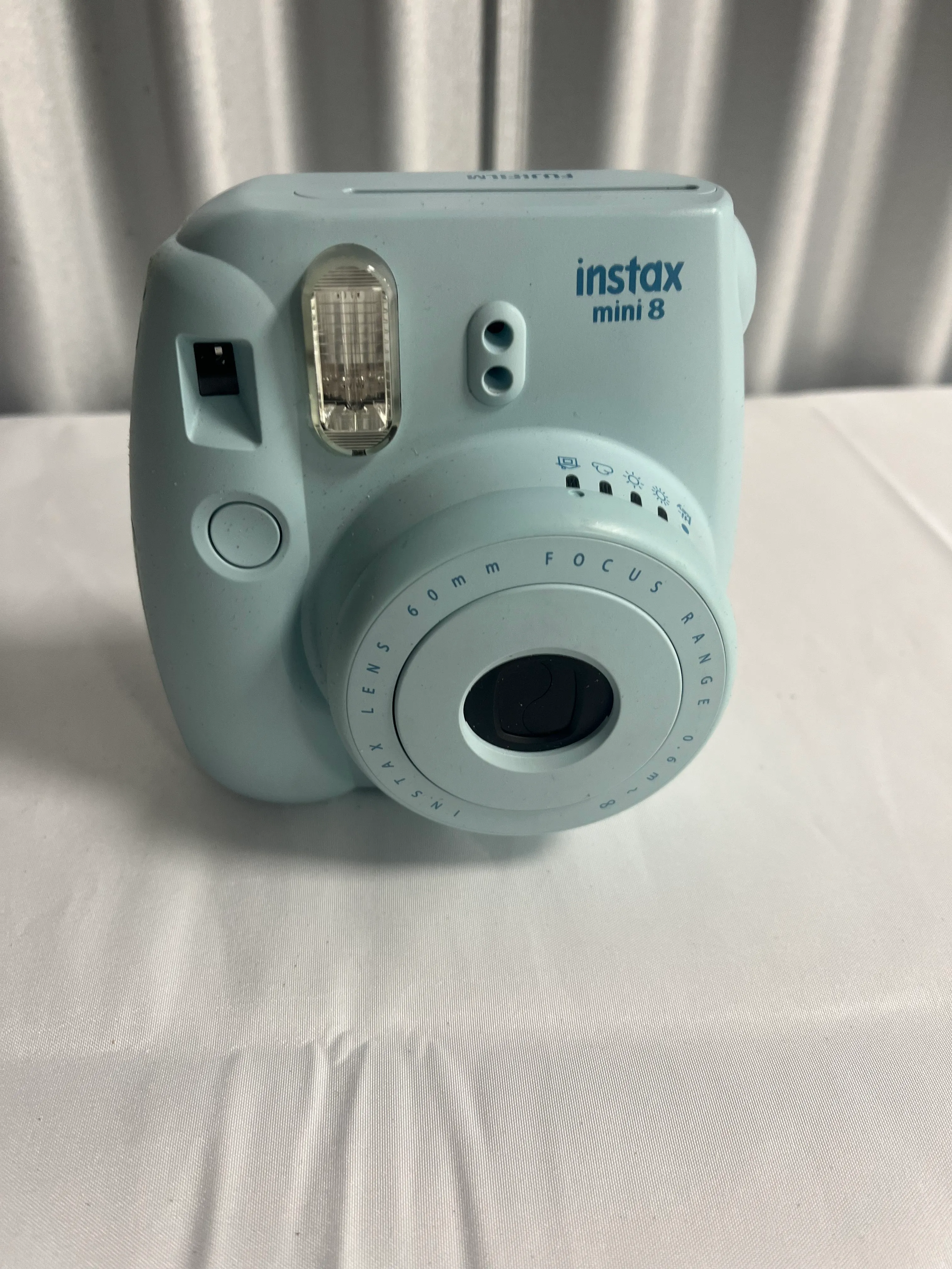 Fujifilm Instax Mini 8 Camera