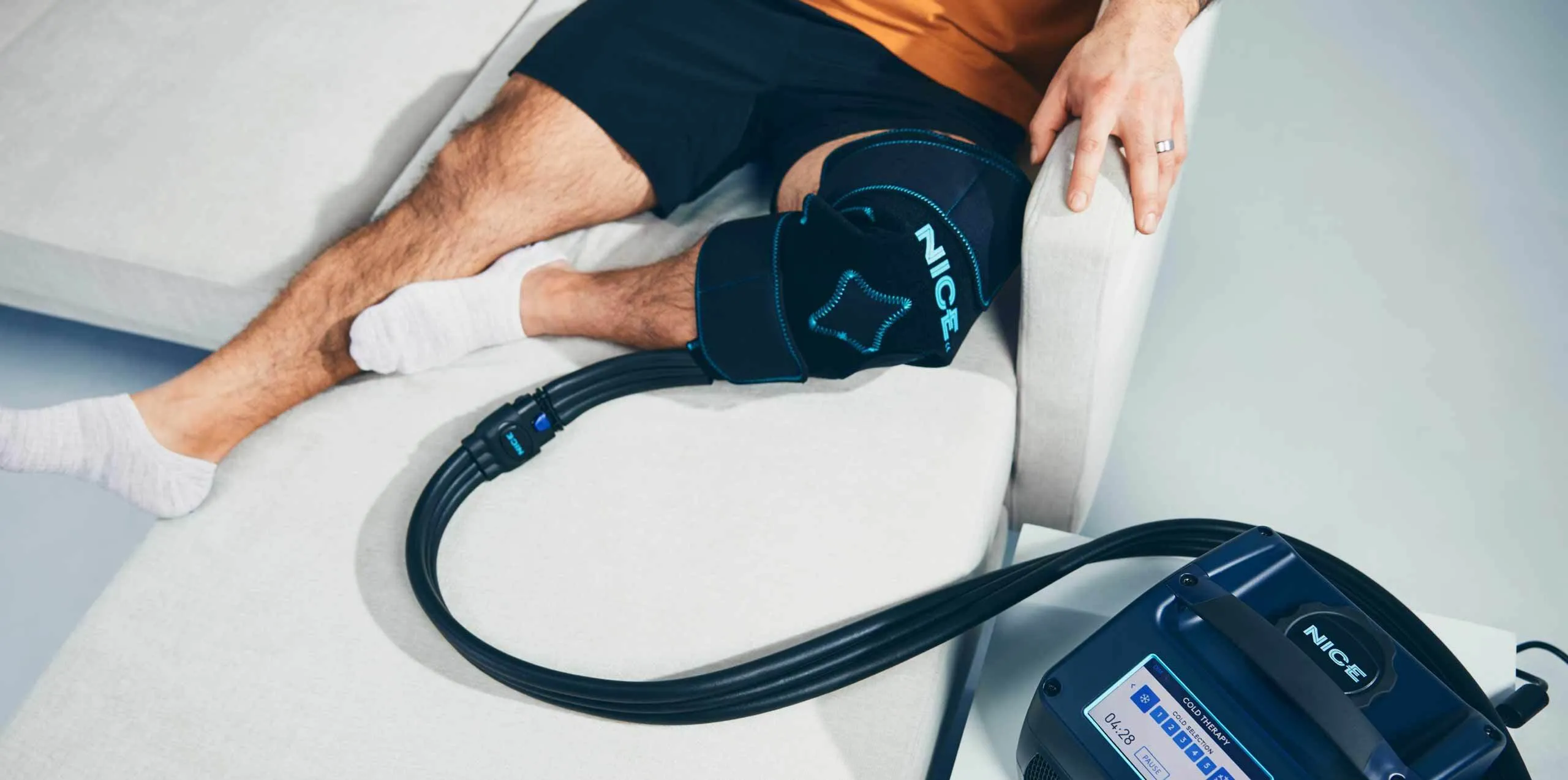 Nice1 and Articulated Knee Wrap