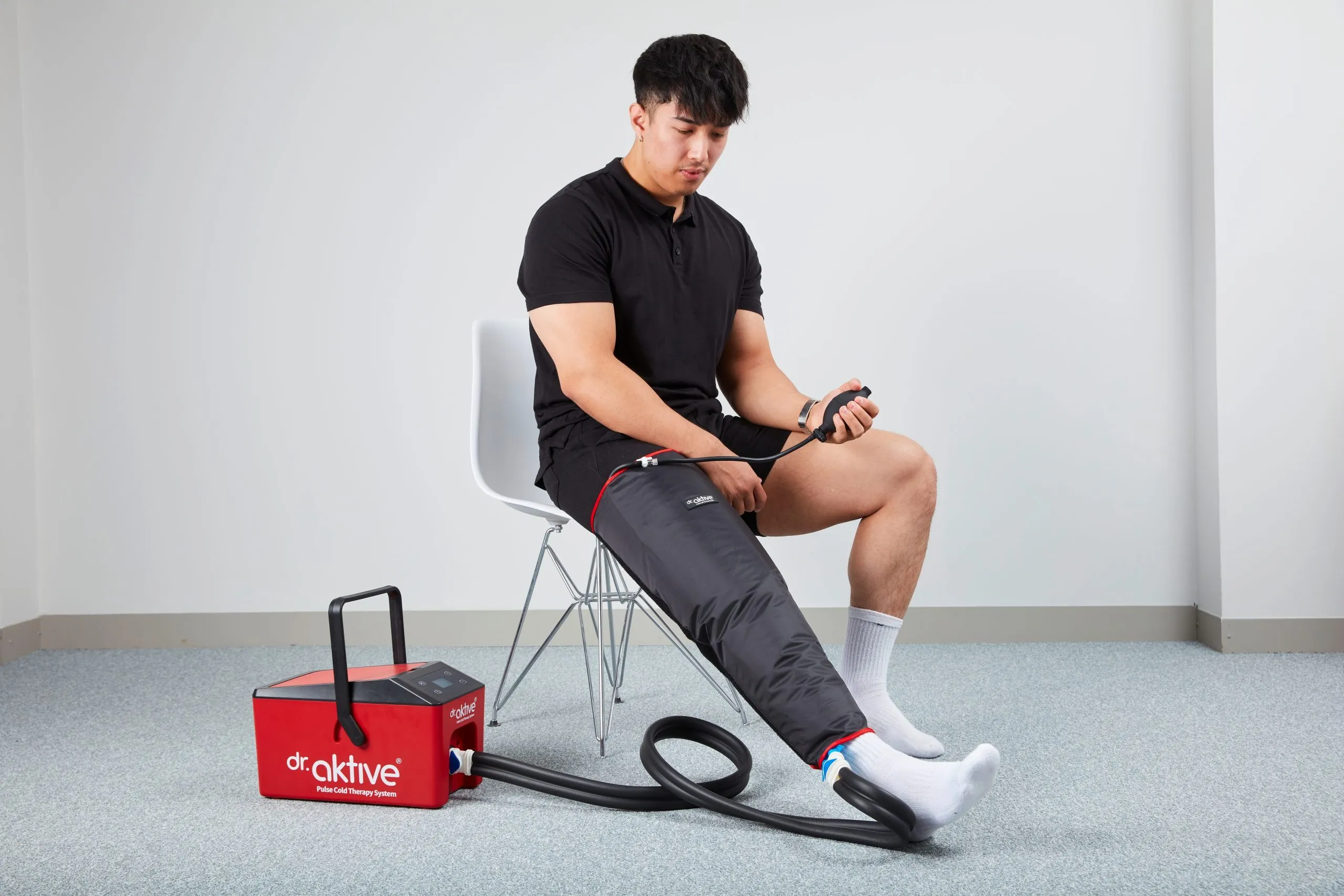 Cryo Pulse Therapy Machine and Full Leg Wrap