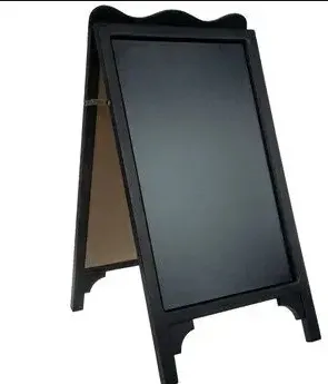 Black Easel 