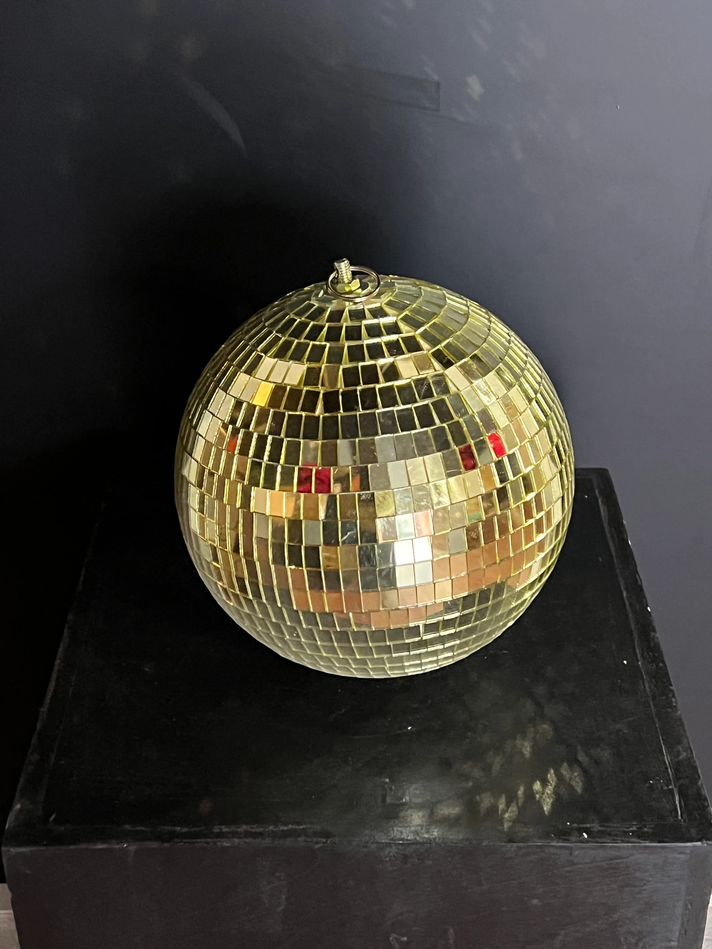 Disco Ball gold 