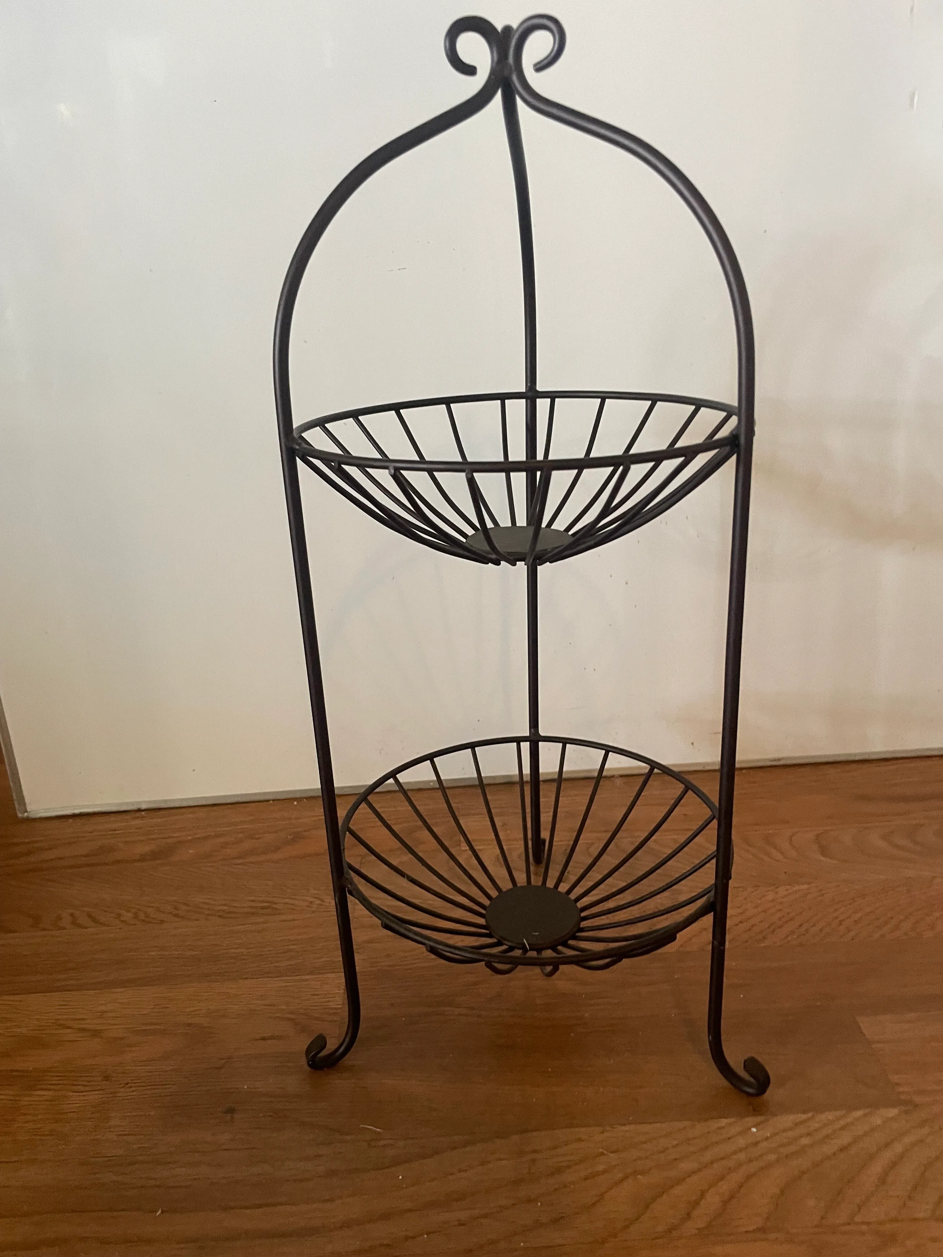 Artisan display Basket