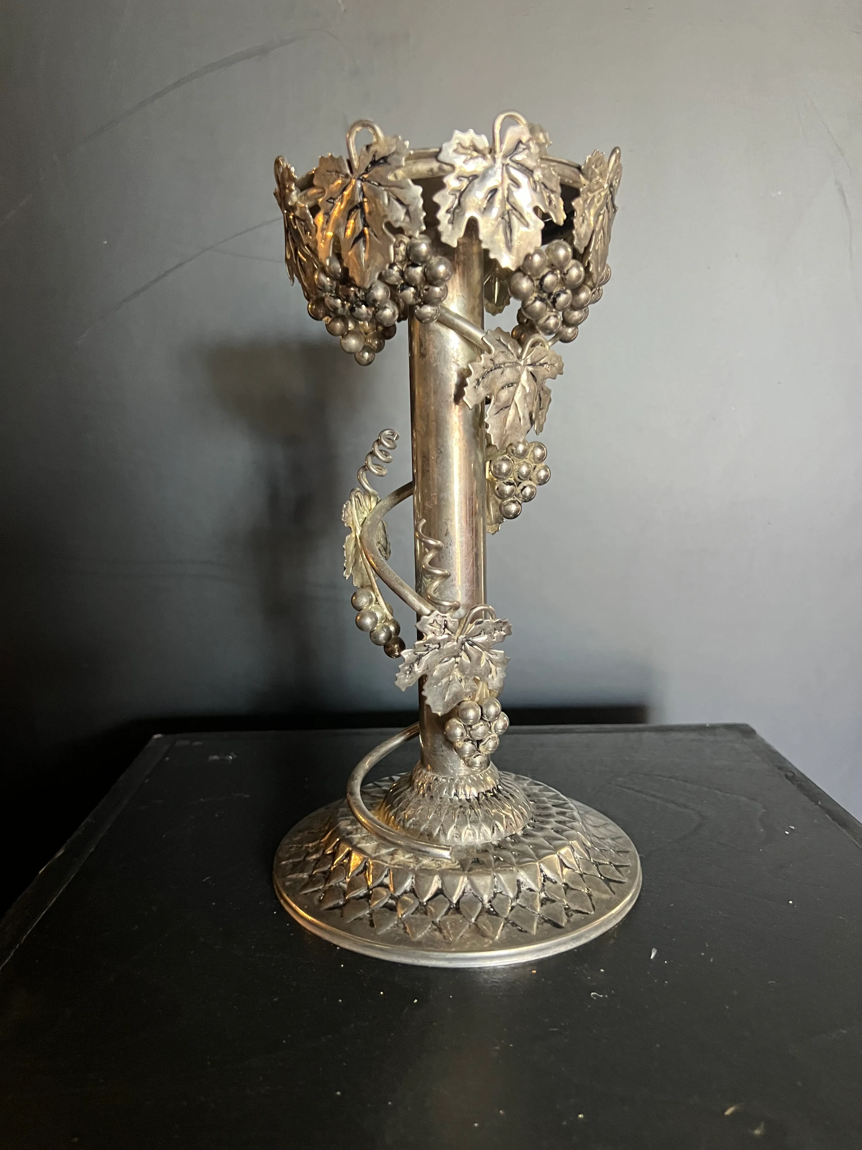 9.5 in Silver Candle Holder Grapevine