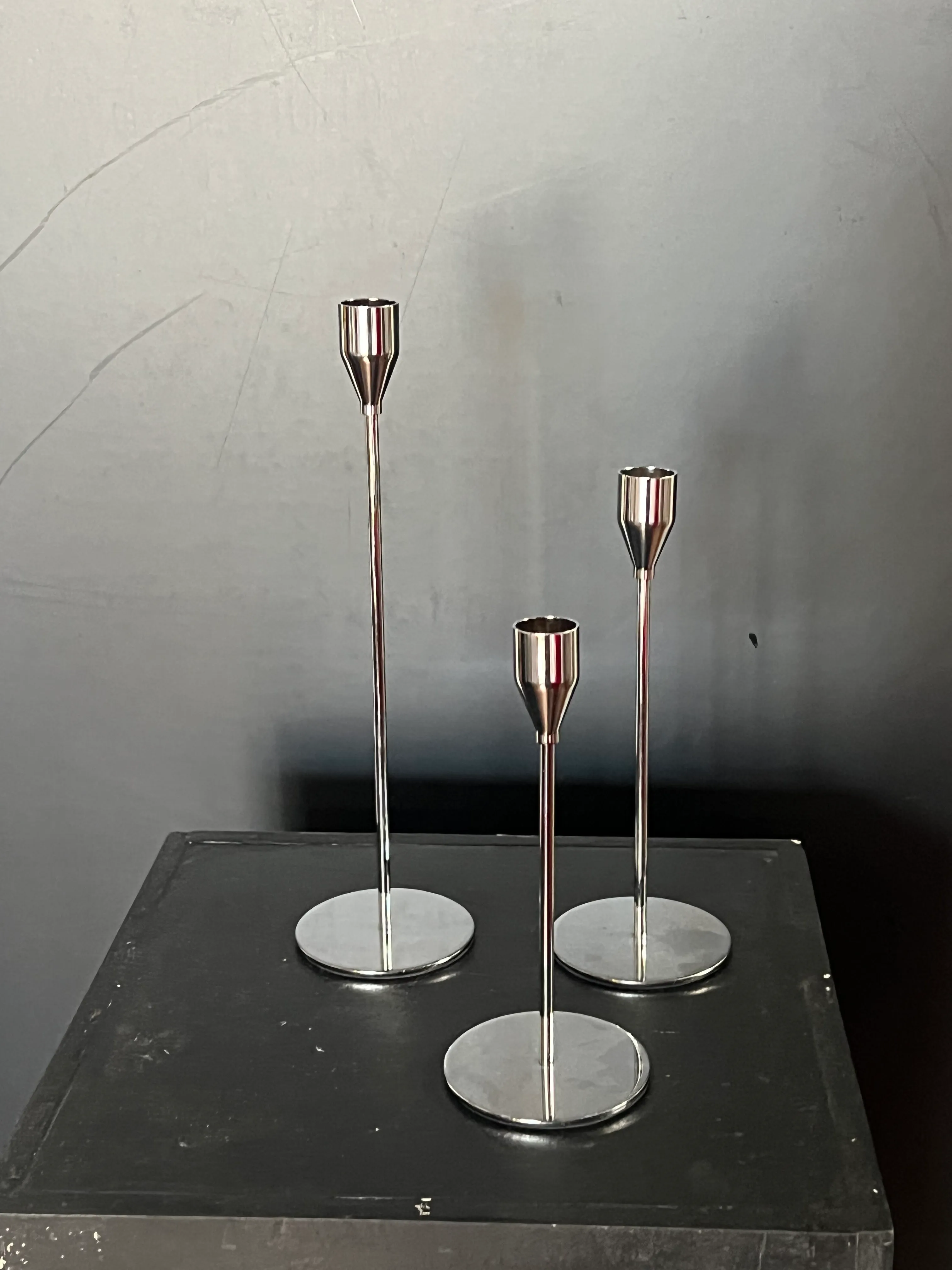 Taper Candlestick Silver- Nuptio