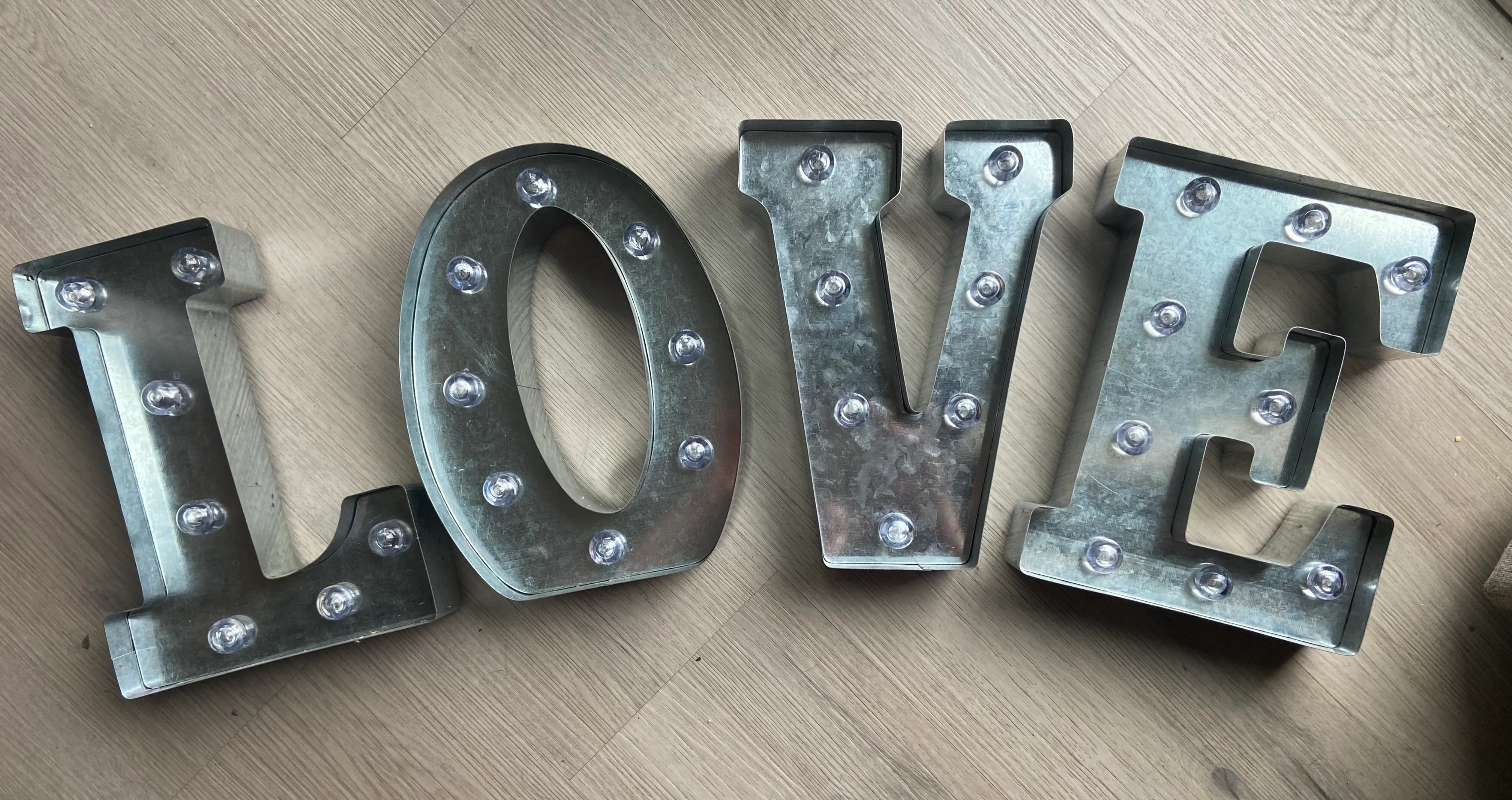 Light Up - Zinc Love Marquee Letters