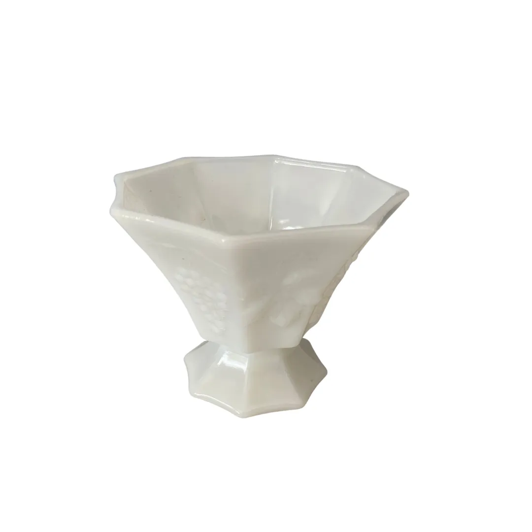 Milk Glass Vase - Edges