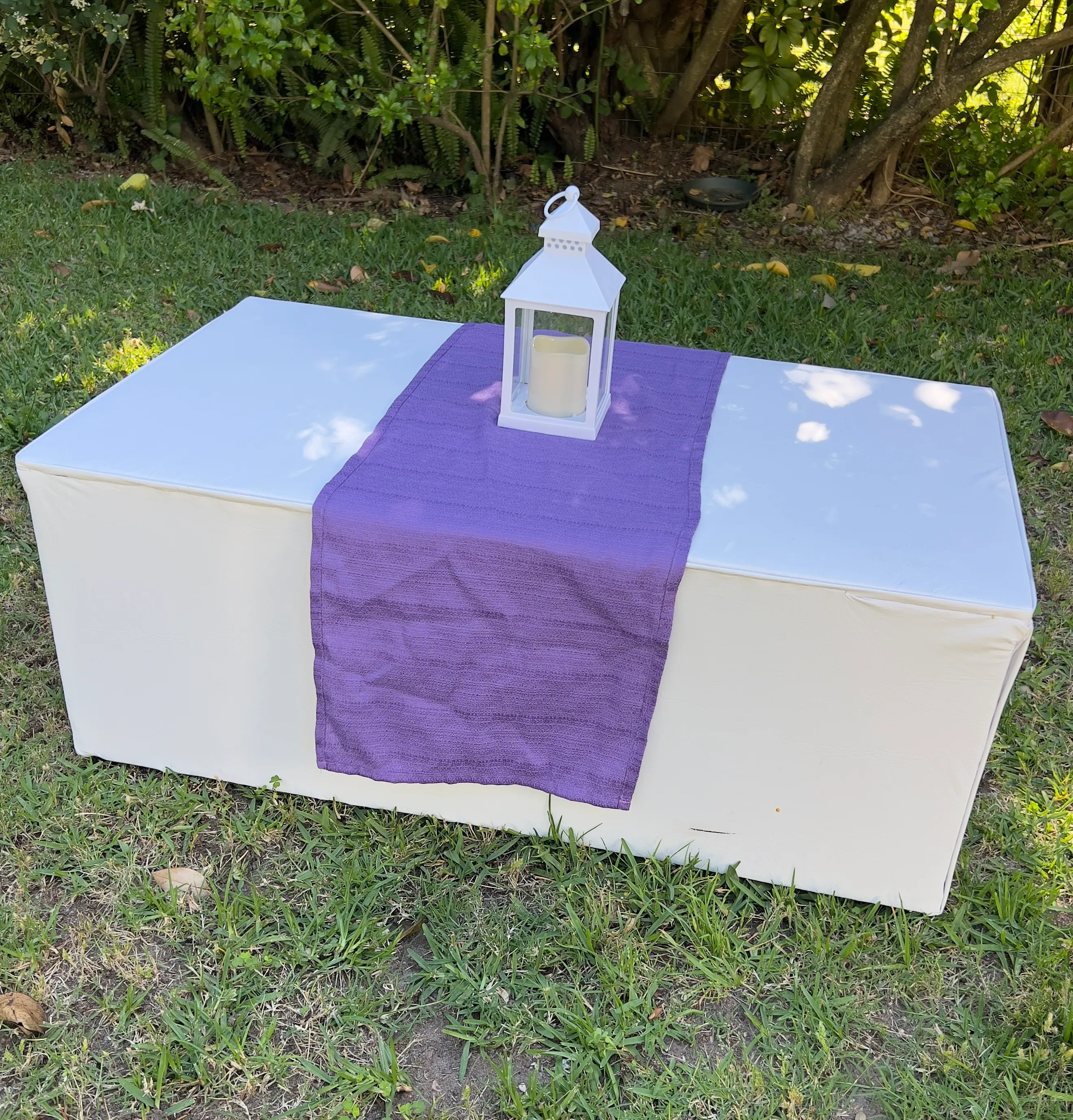 Mesa ratona de cuerina 70x70x35