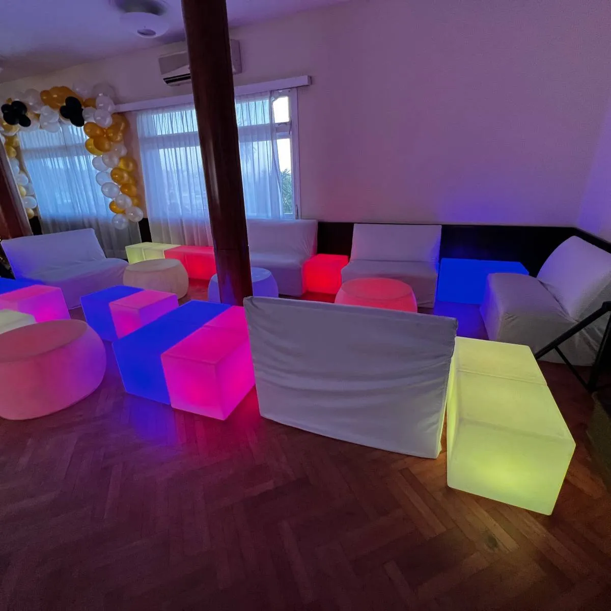 Combo 2 (10% OFF) - Living 10 pax Teens