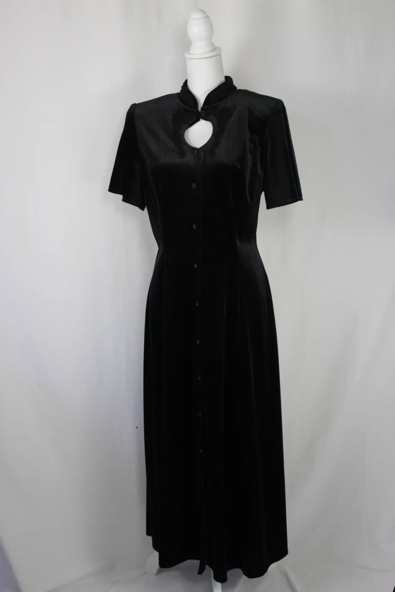 Black Dress - Velour (large)