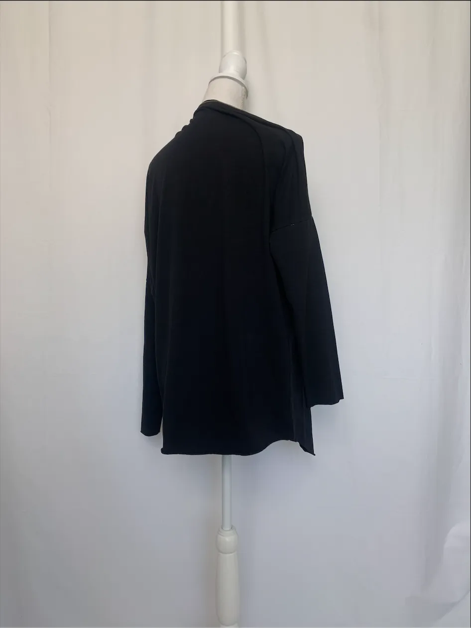 Black Top With Multiple Zippers - Tov ( )