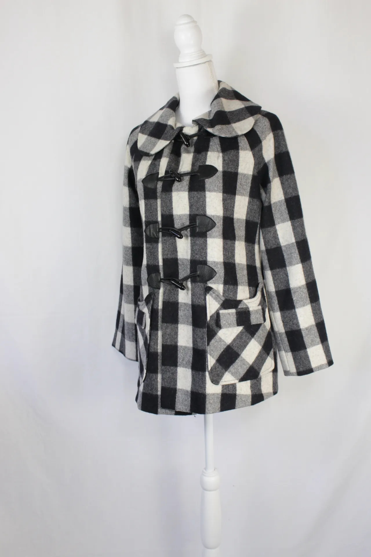 Black and White Plaid Coat (medium)