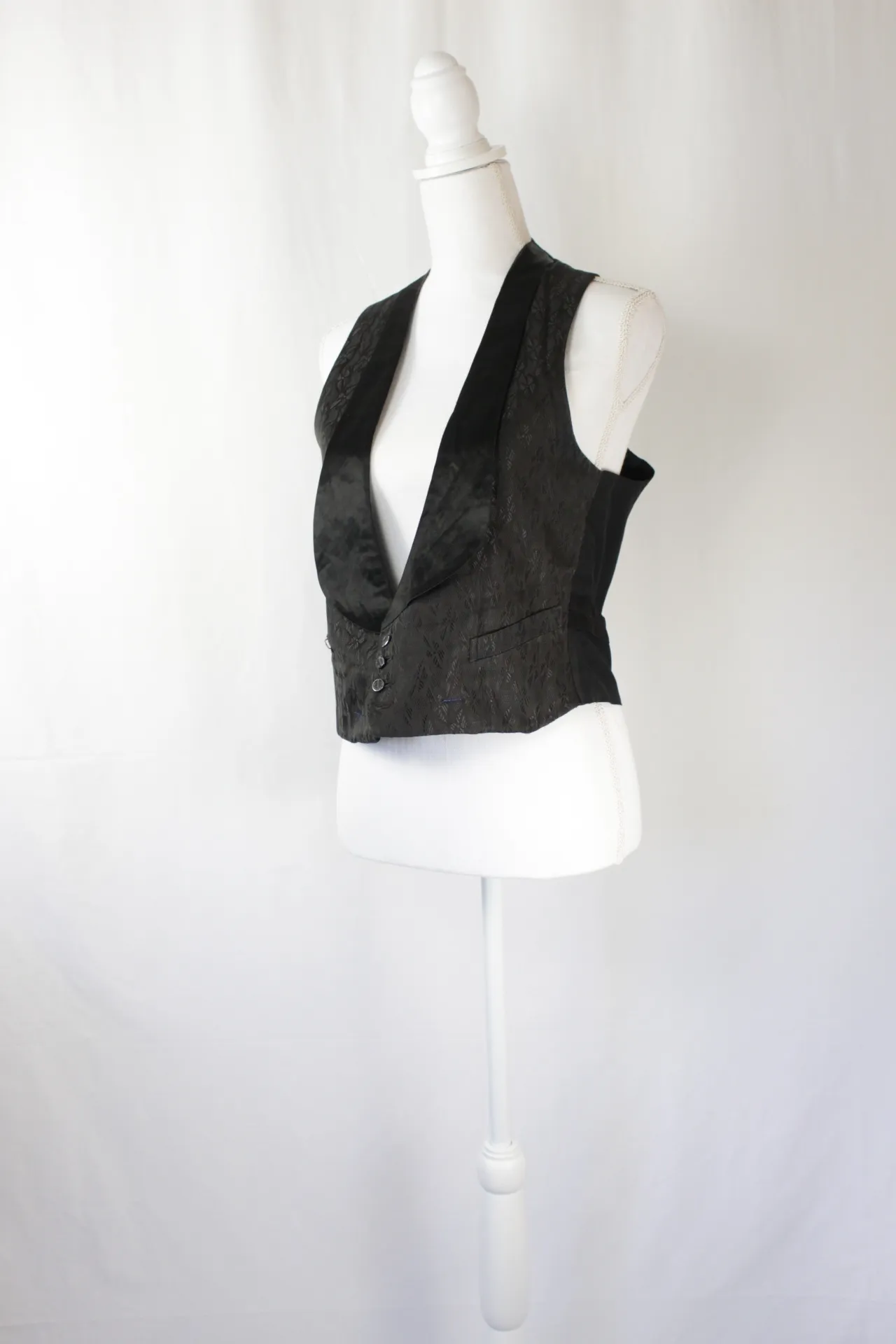 Black Vest - Black Patterned Tuxedo ()