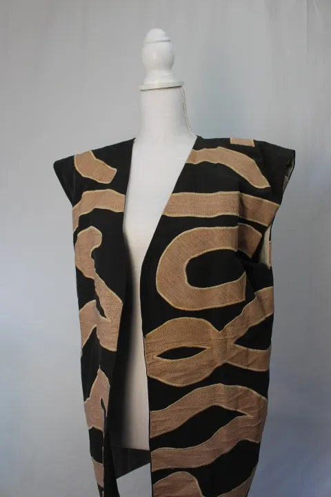 Dark Grey and Pink Vest - Squiggle Pattern ()