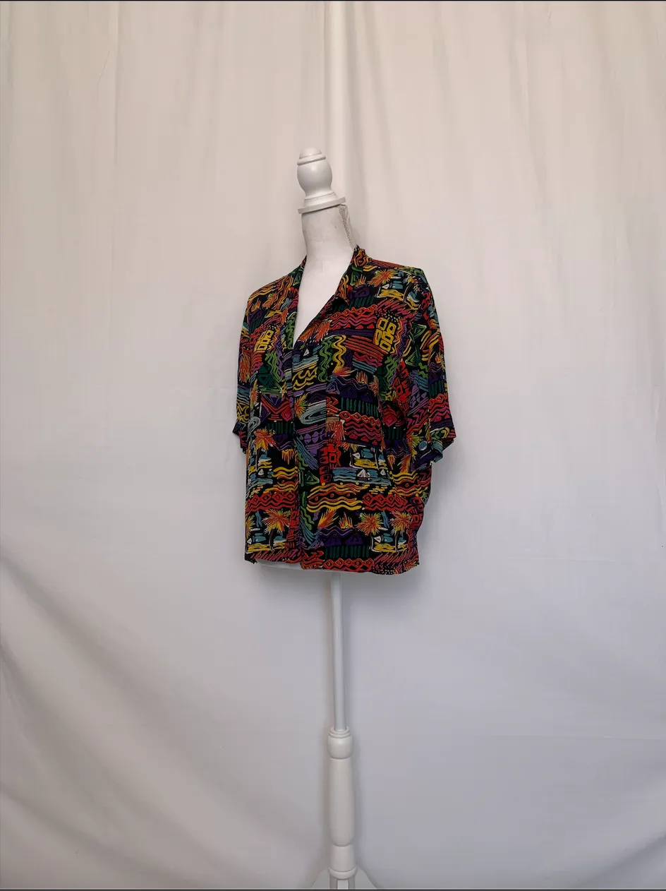 Black Shirt With Multicolor Design - Chico's Design ( )