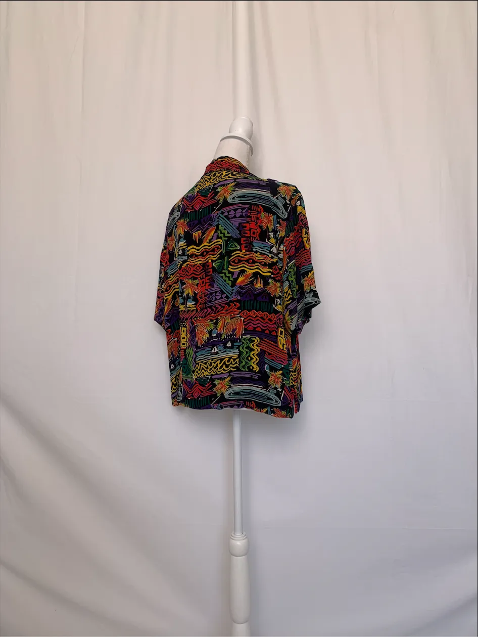 Black Shirt With Multicolor Design - Chico's Design ( )