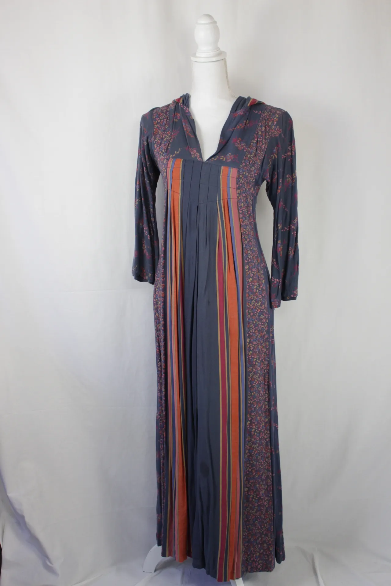 Blue Dress - Floral Hooded (medium)