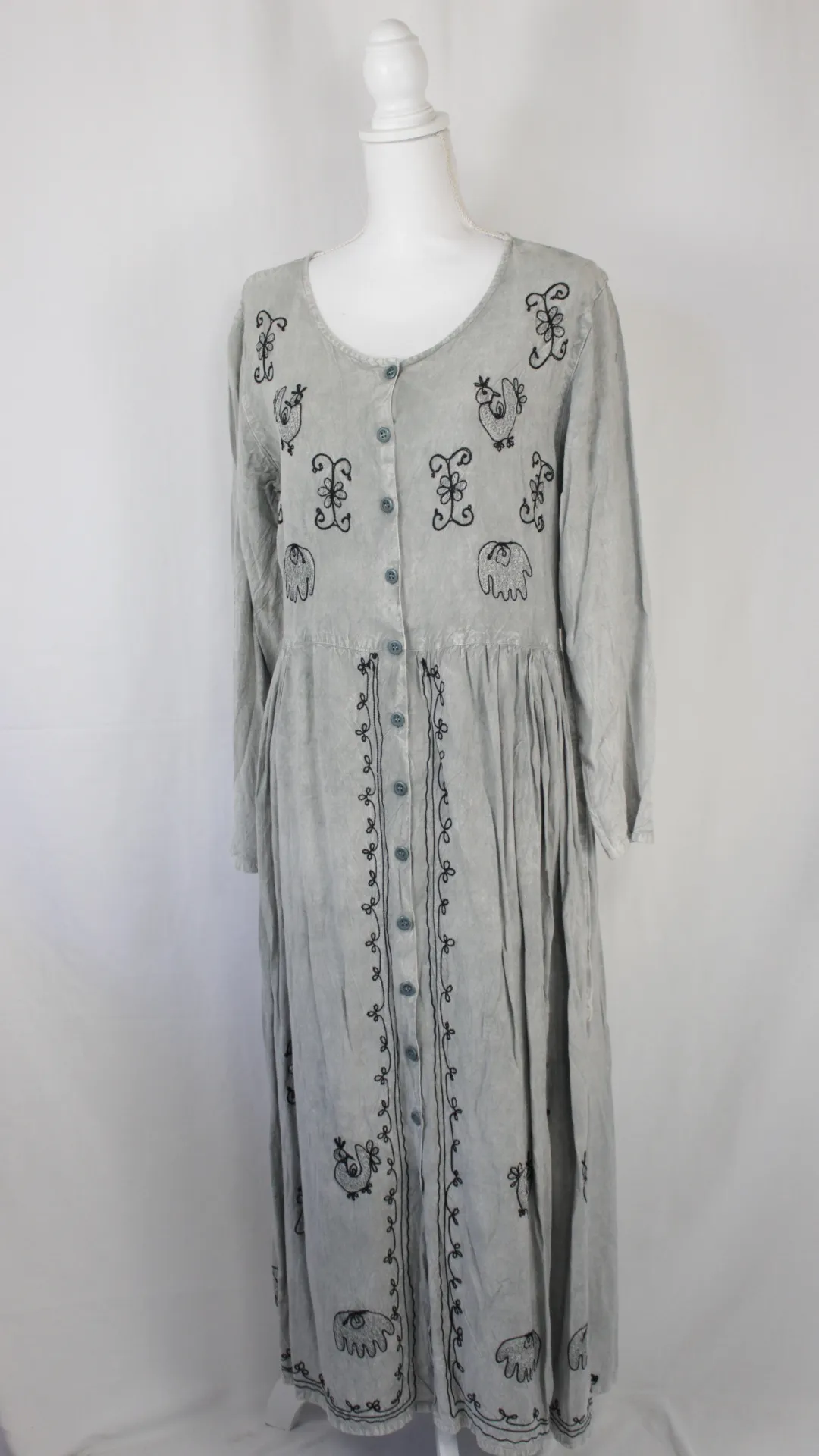 Gray Dress - Black and Gray Stitchwork (small)