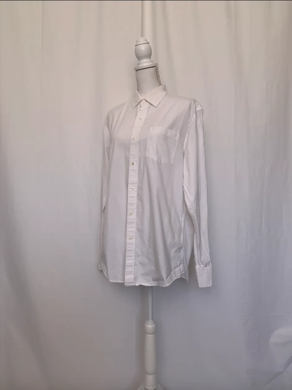White Shirt - Amazon Essentials (Medium)