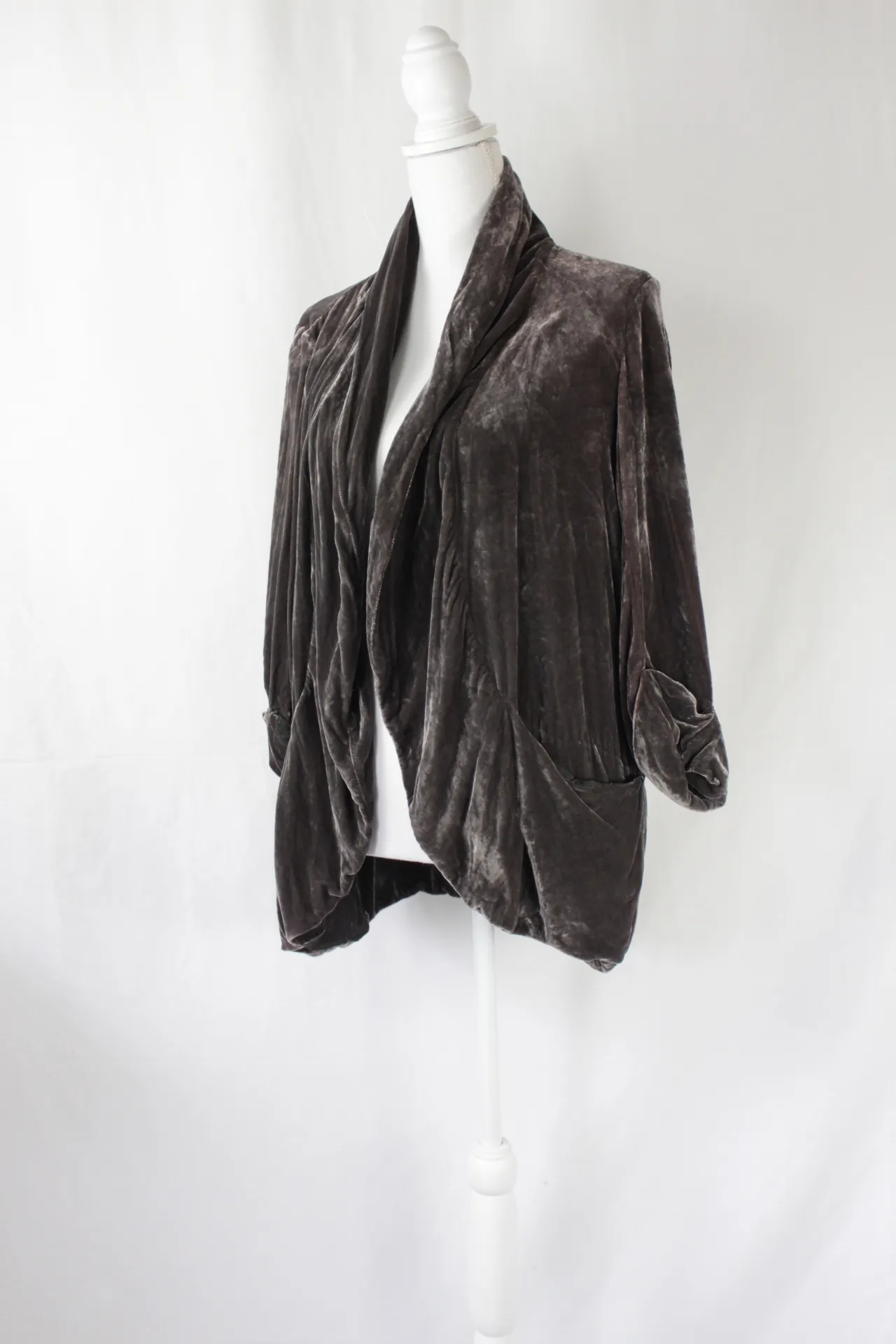 Gray Sweatshirt - Velour (large)