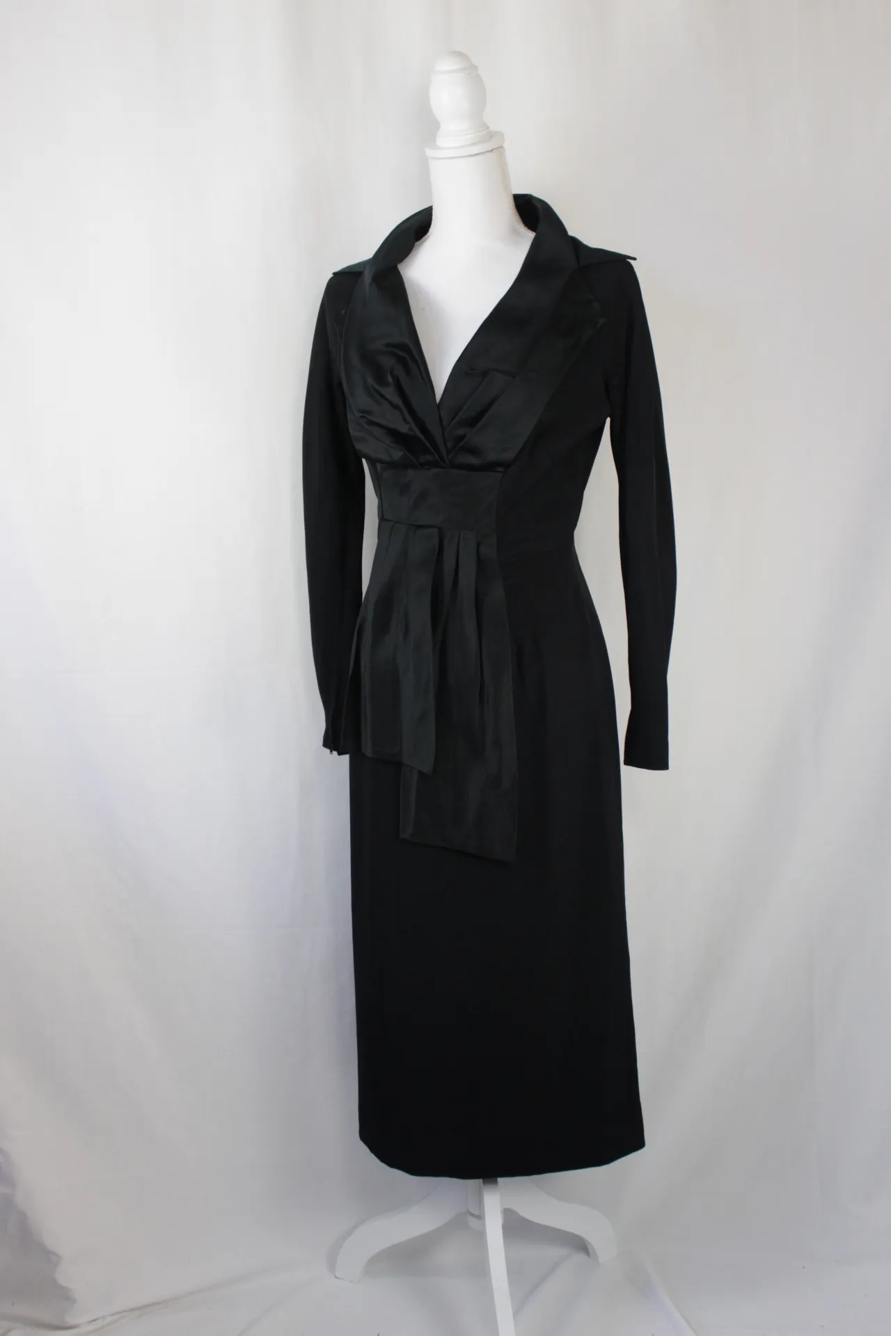 Black Dress - plunge-neck dress with silk lapel (medium)