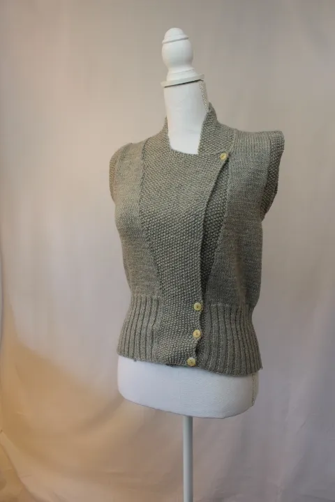 Gray Sweater Vest - Knit ()