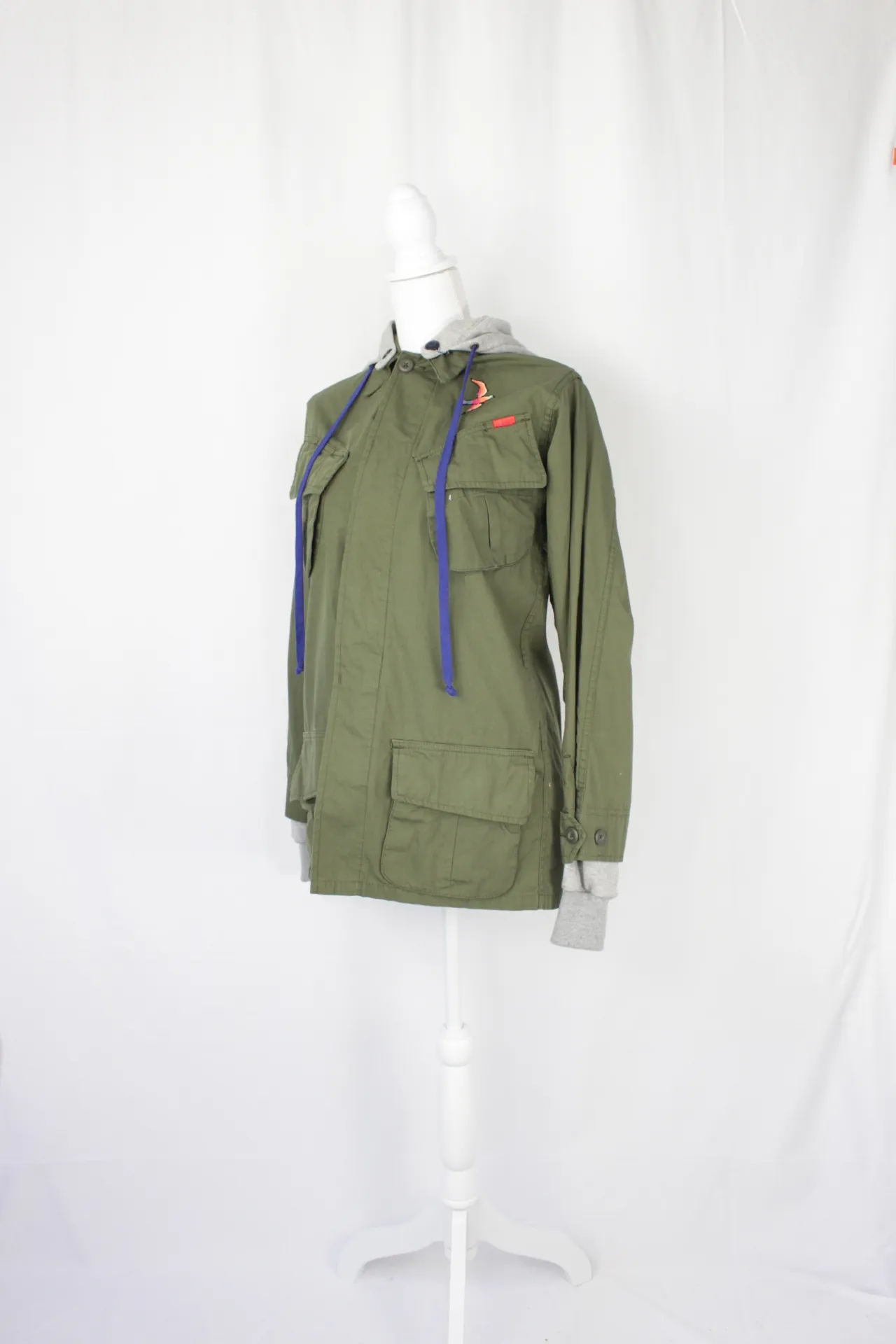 Army Green Jacket - Detachable Gray Cuffs and Hood ()