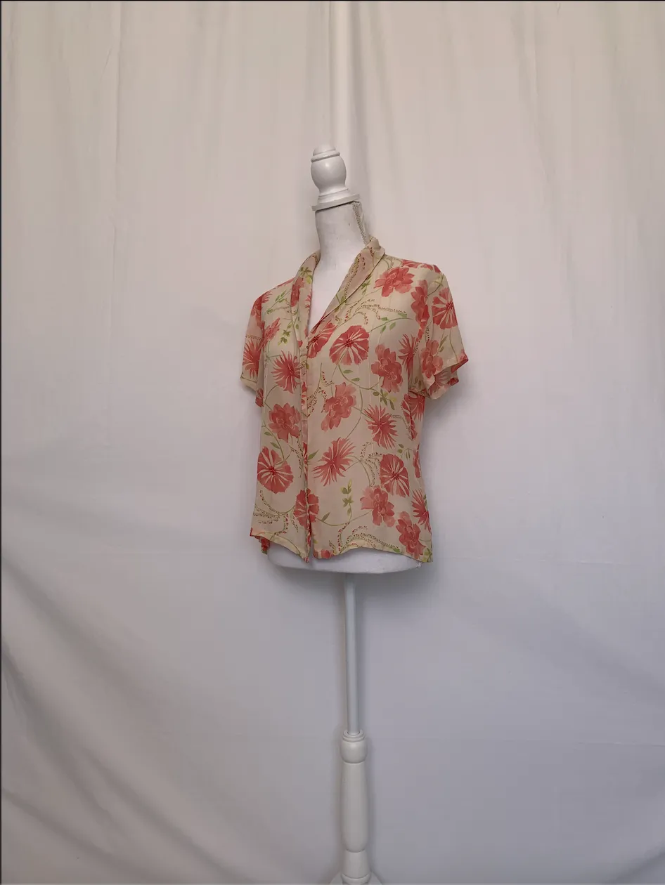 Sheer Flower Short Sleeve Shirt - Putumayo (Large)