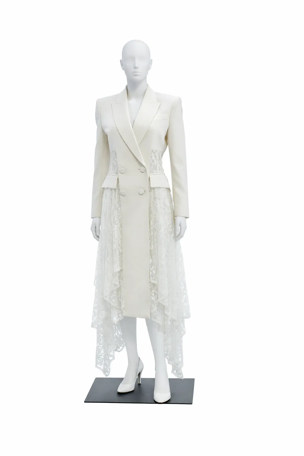 Alexander McQueen 2018 White lace cutout jacket