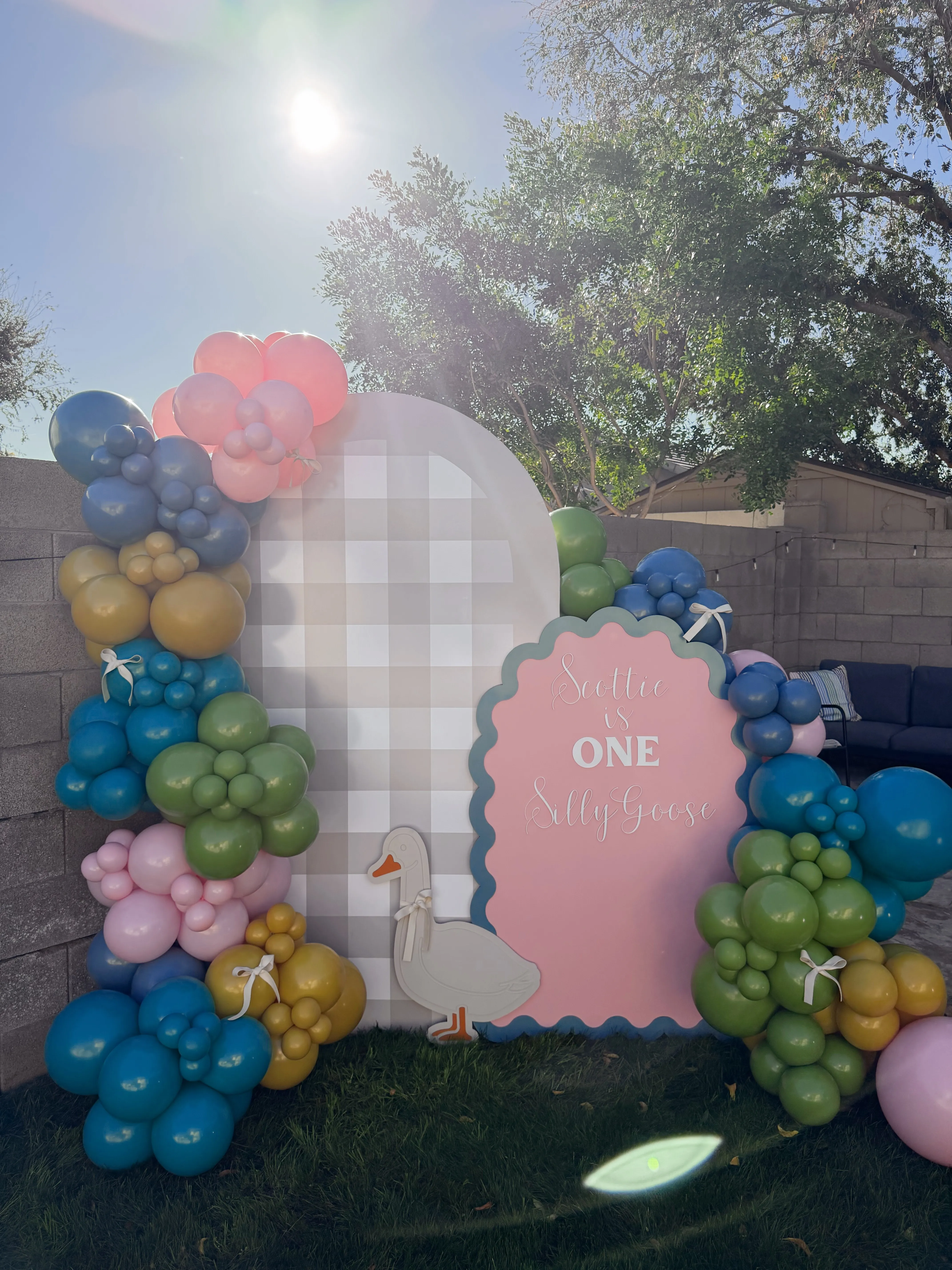 Double Arch & Garland 