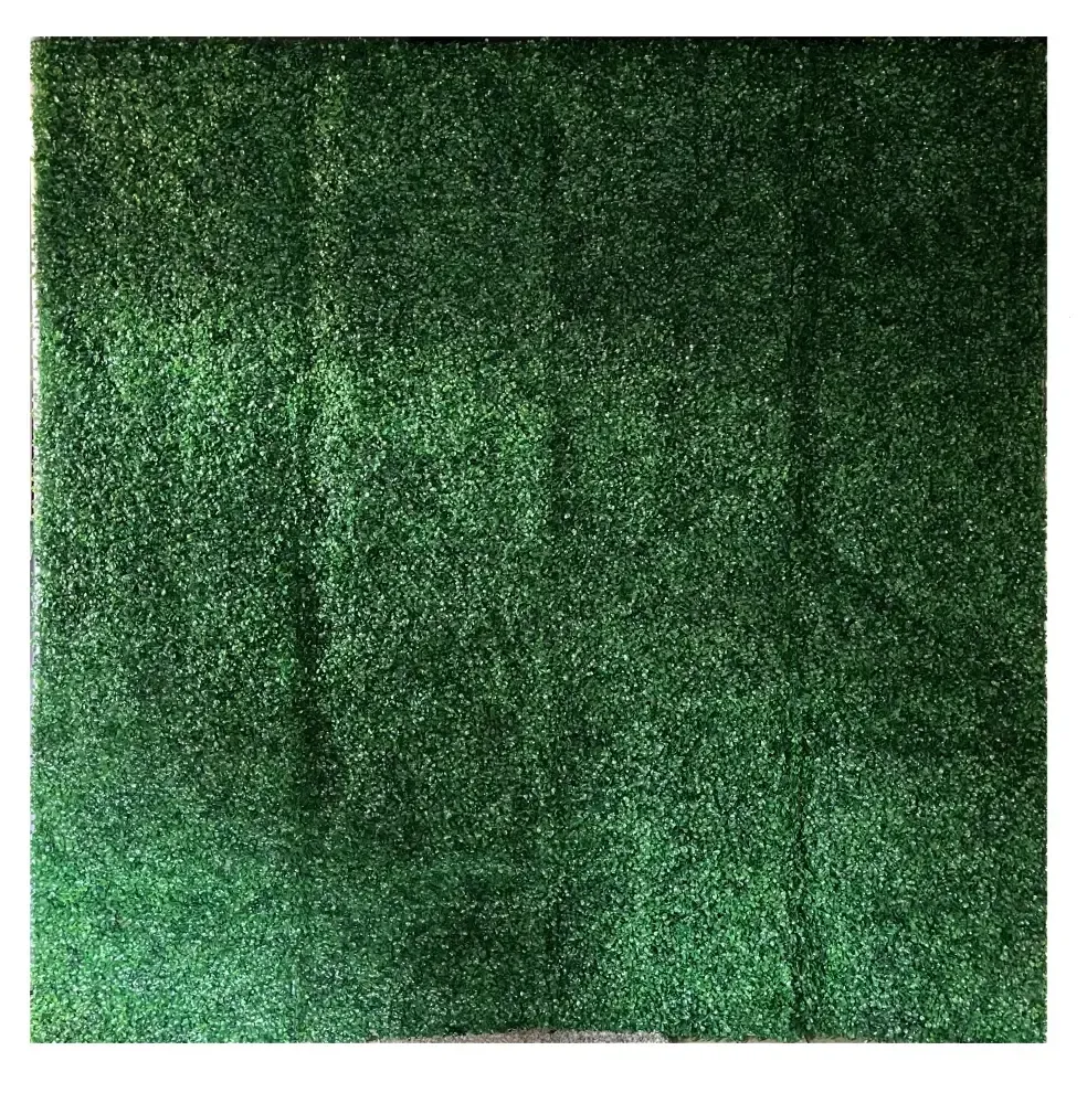 Boxwood Wall