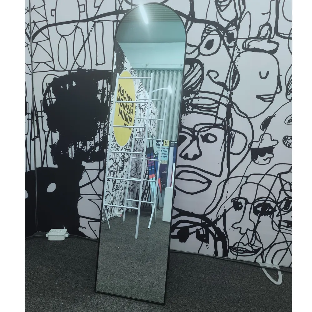 Free-Standing Mirror