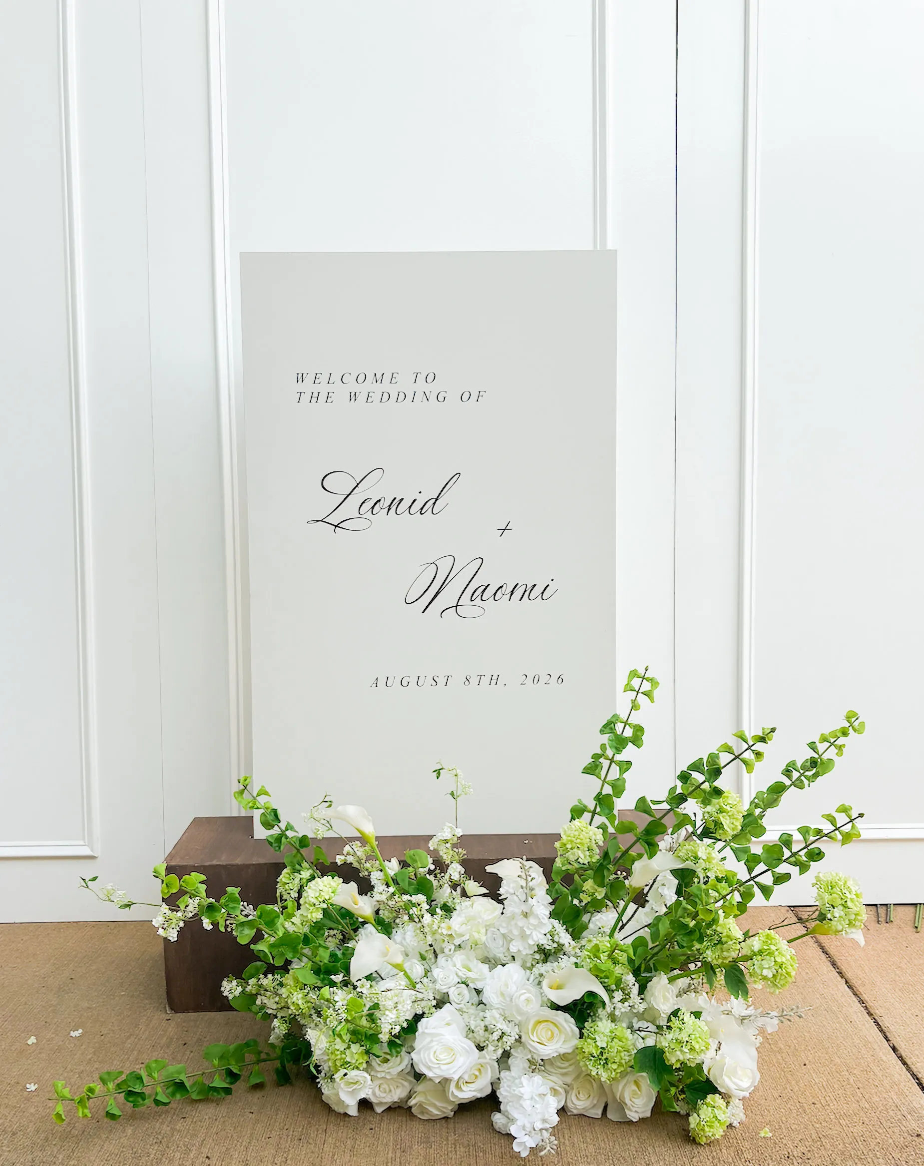 Welcome Sign White and Green Artificial Flower Arrangement 
