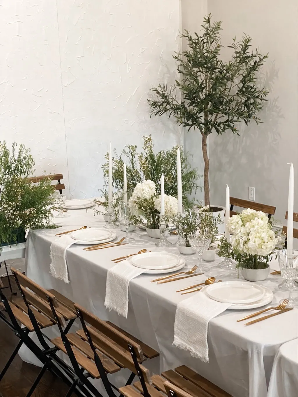 White Muslin Napkins