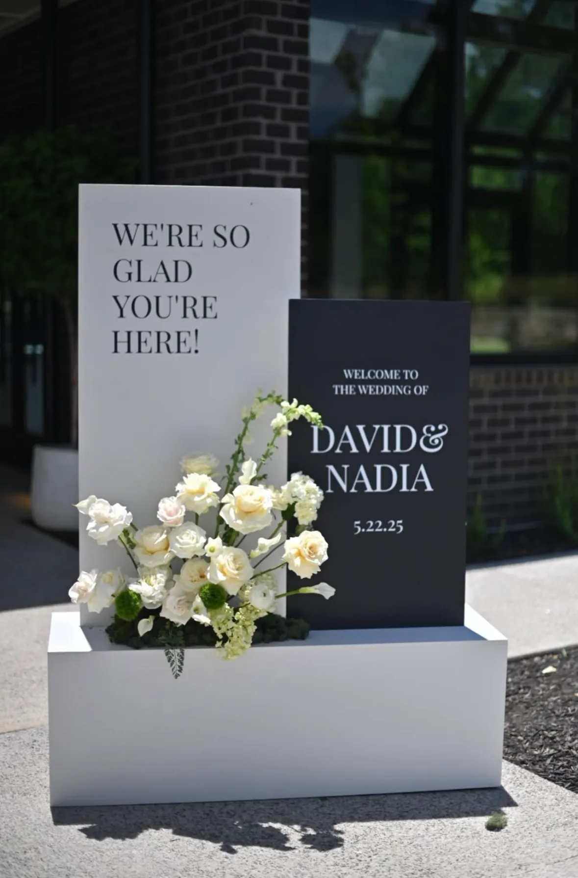 Modern Welcome Sign