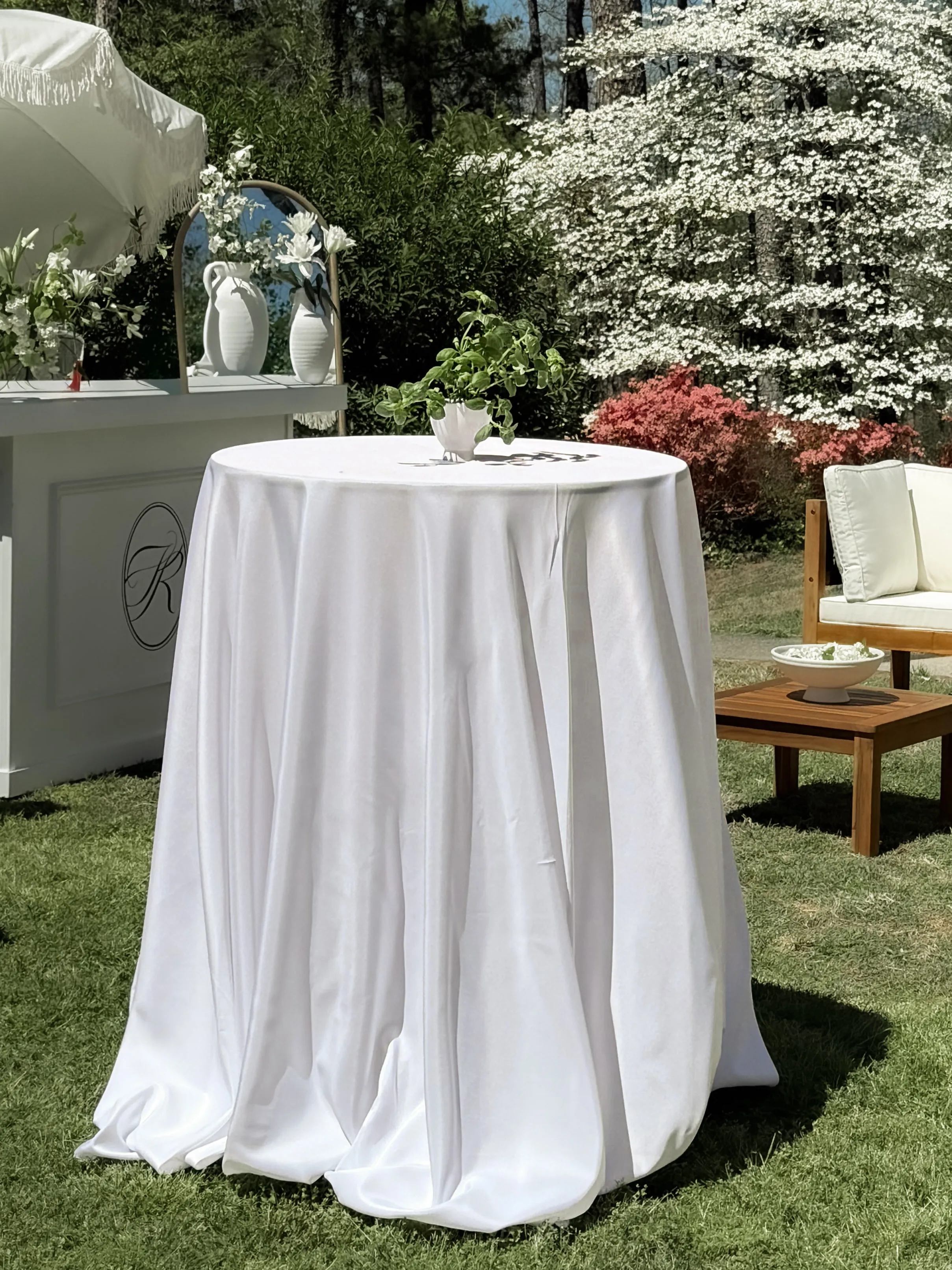 Cocktail Table 30in