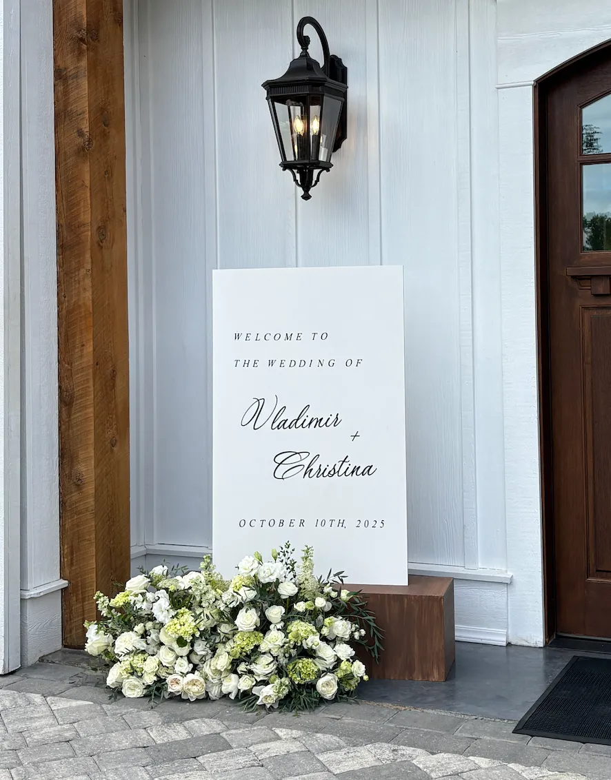 Wood Base welcome Sign