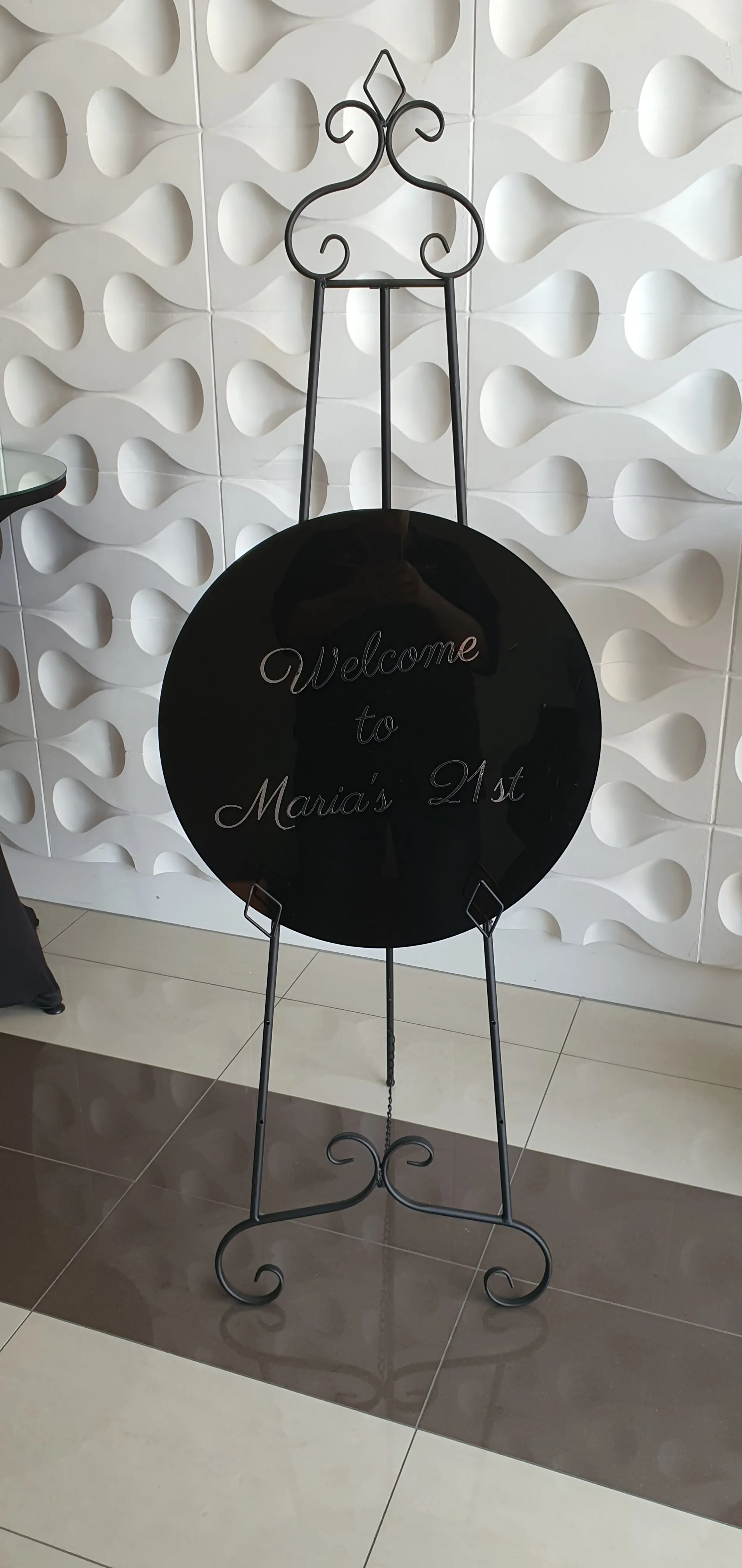Personalised Acrylic Round Sign with Easel