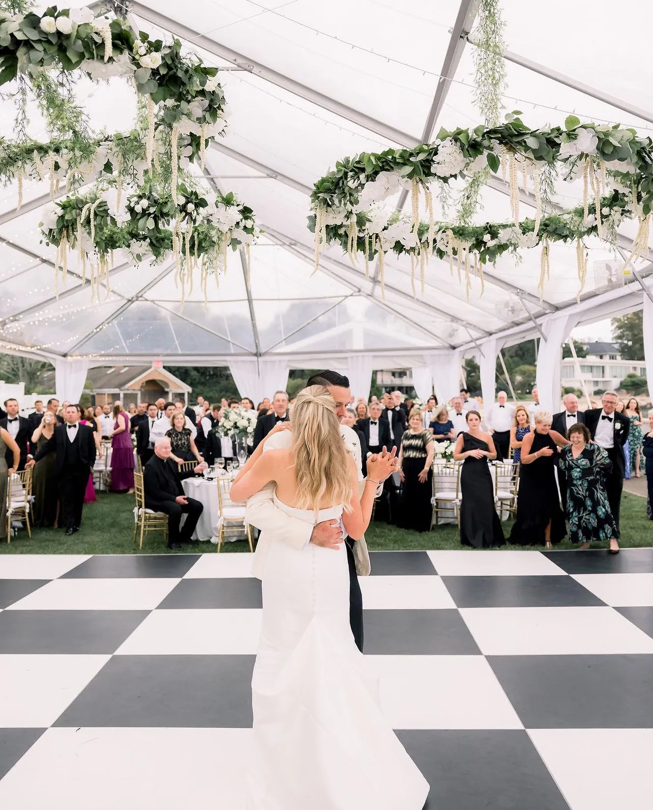 Checker Dance Floor (1 Tile= 4ft x 4ft)